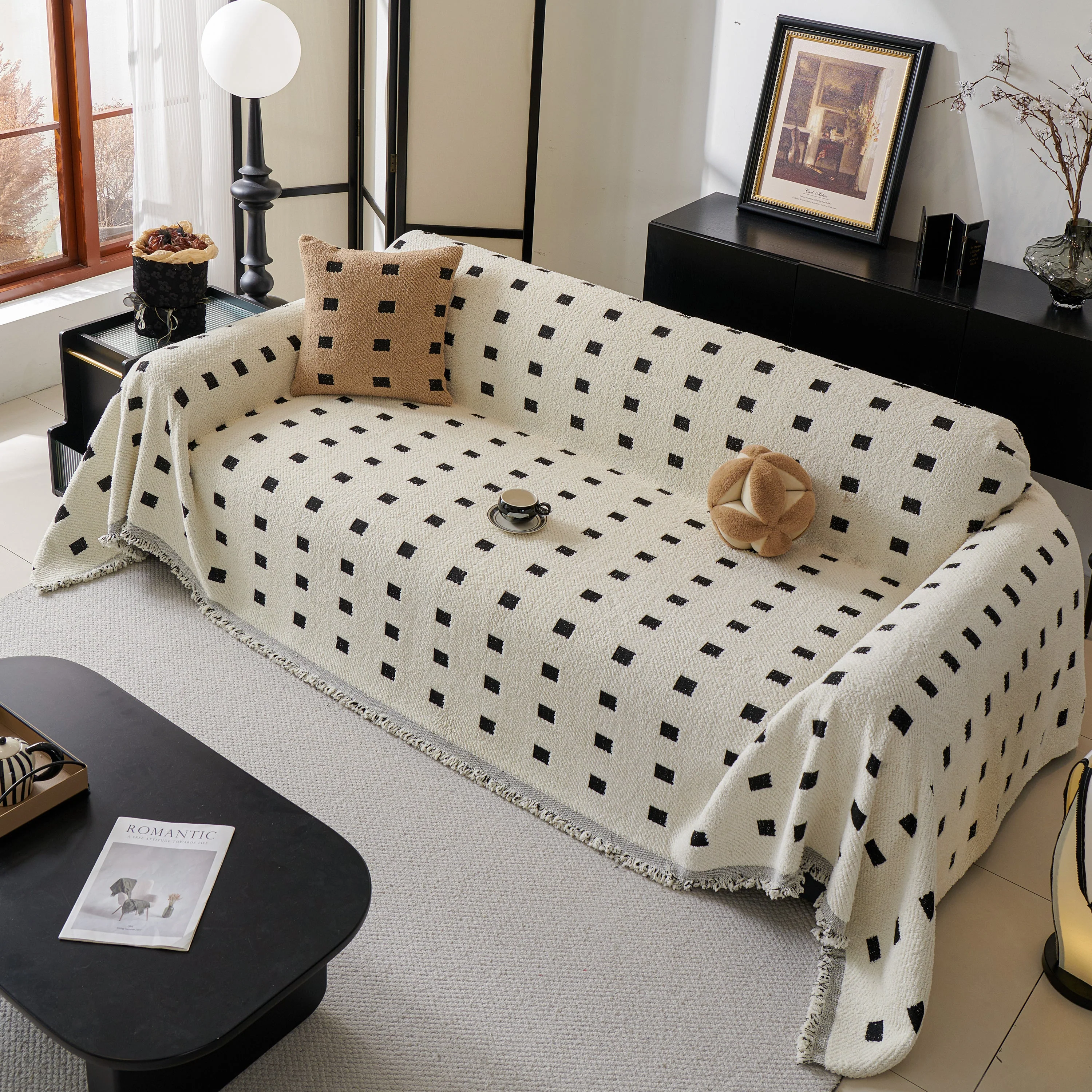 Sofa Throw Blanket with Woven Geometric Pattern & Tassels, Soft & Thick Couch Cover - Image 11