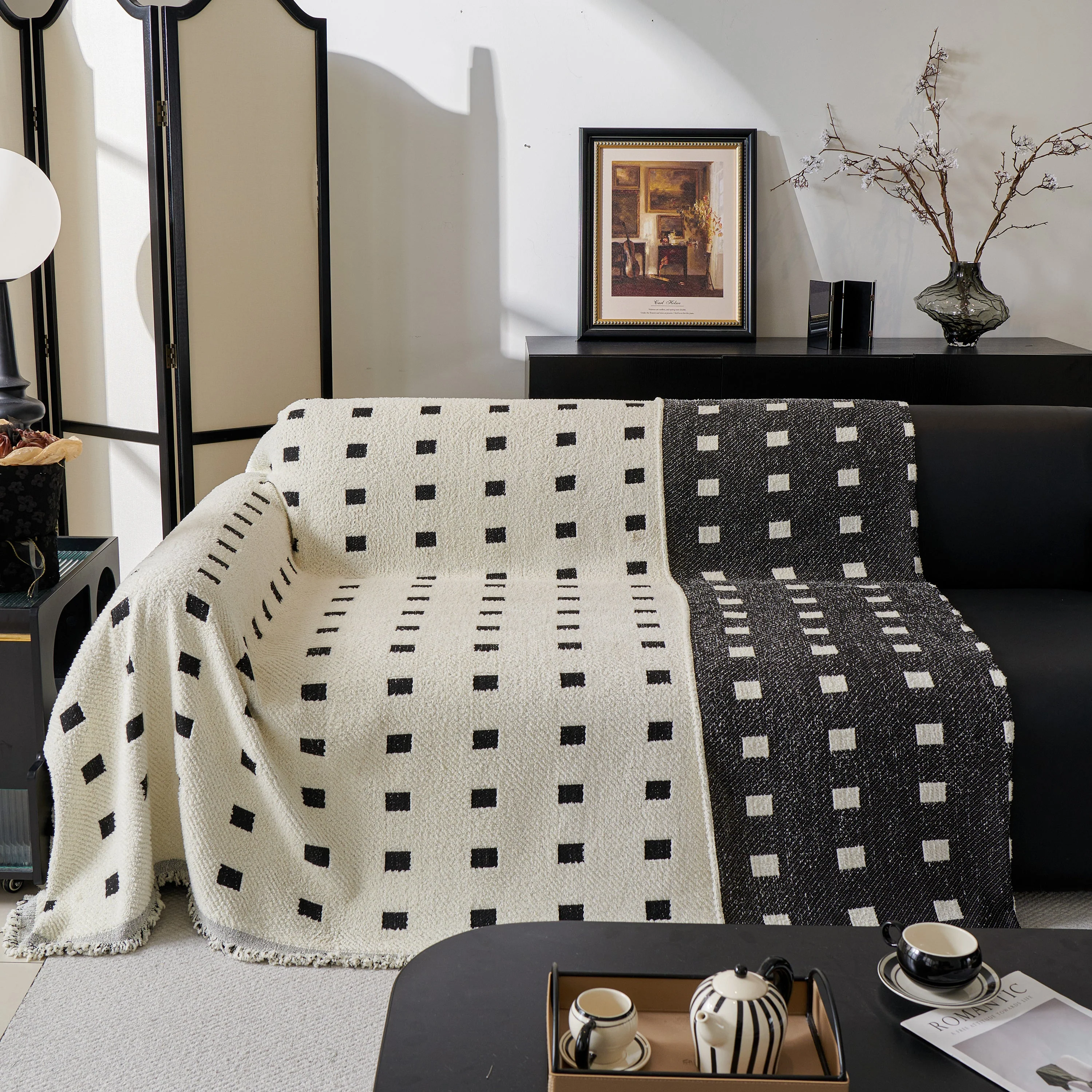 Sofa Throw Blanket with Woven Geometric Pattern & Tassels, Soft & Thick Couch Cover - Image 2
