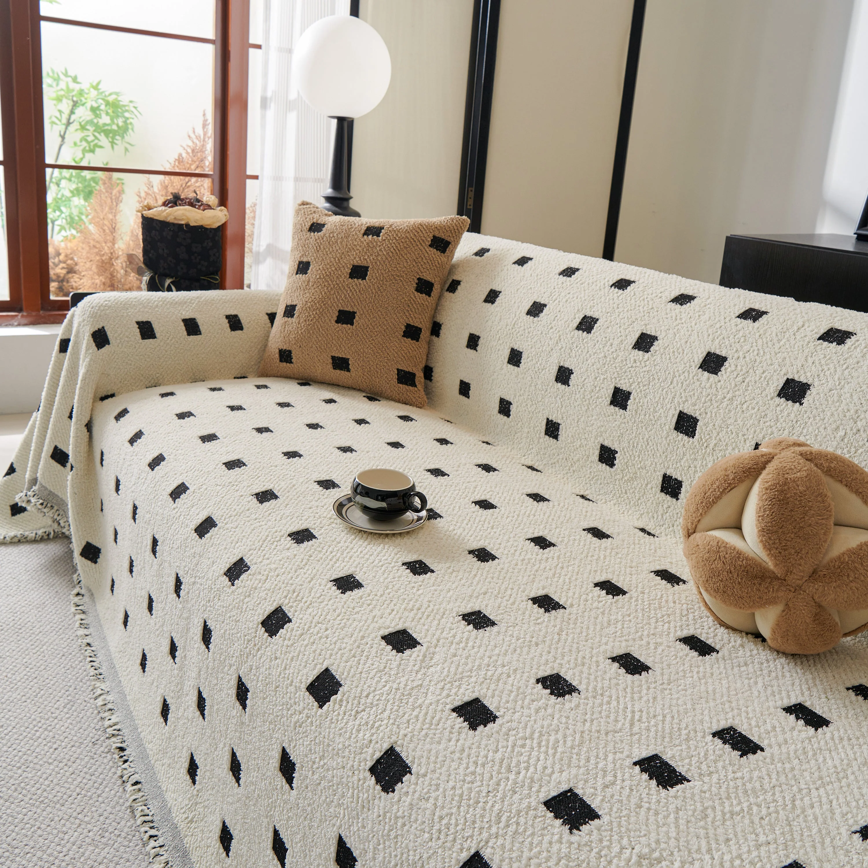 Sofa Throw Blanket with Woven Geometric Pattern & Tassels, Soft & Thick Couch Cover - Image 22