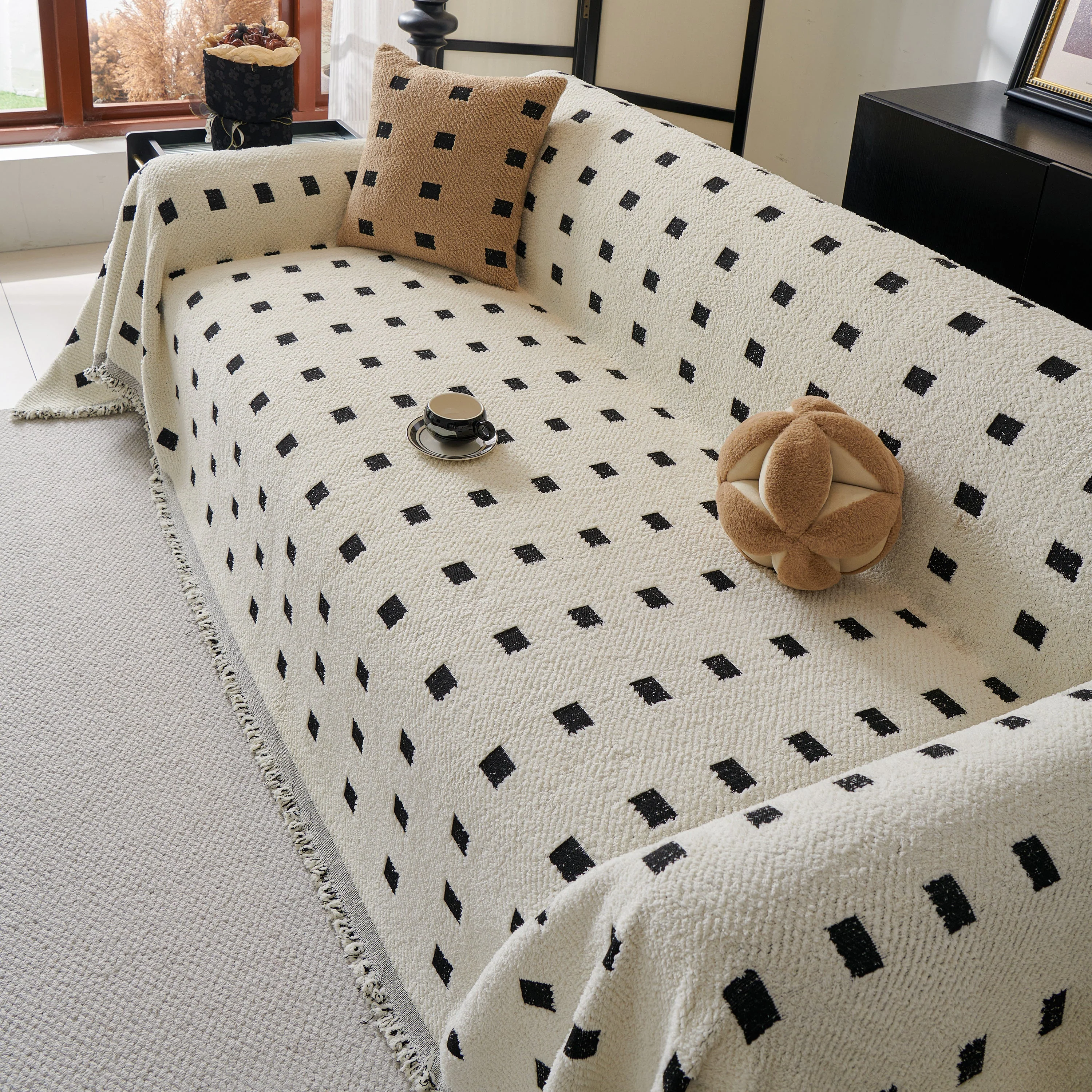 Sofa Throw Blanket with Woven Geometric Pattern & Tassels, Soft & Thick Couch Cover - Image 24