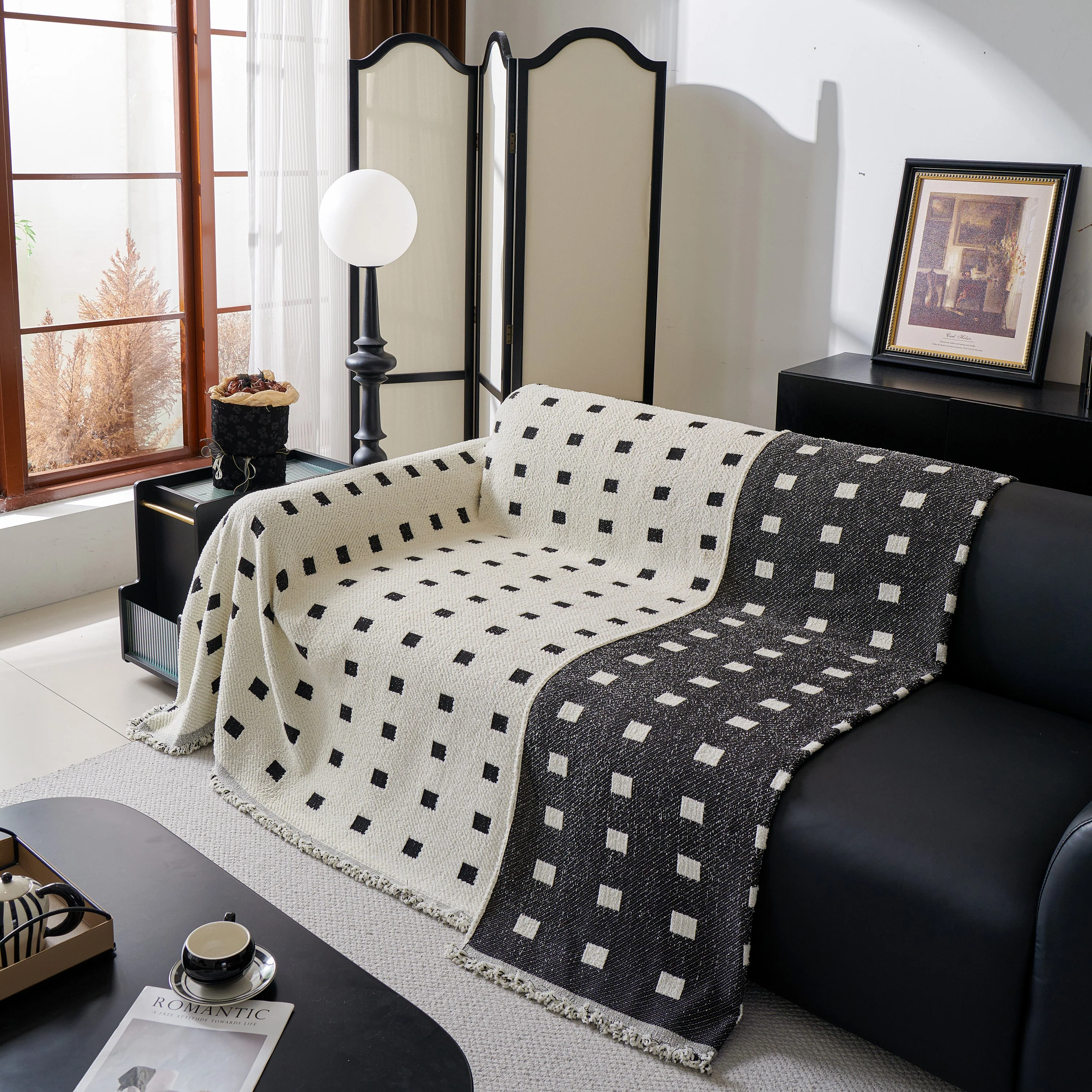 Sofa Throw Blanket with Woven Geometric Pattern & Tassels, Soft & Thick Couch Cover - Image 3