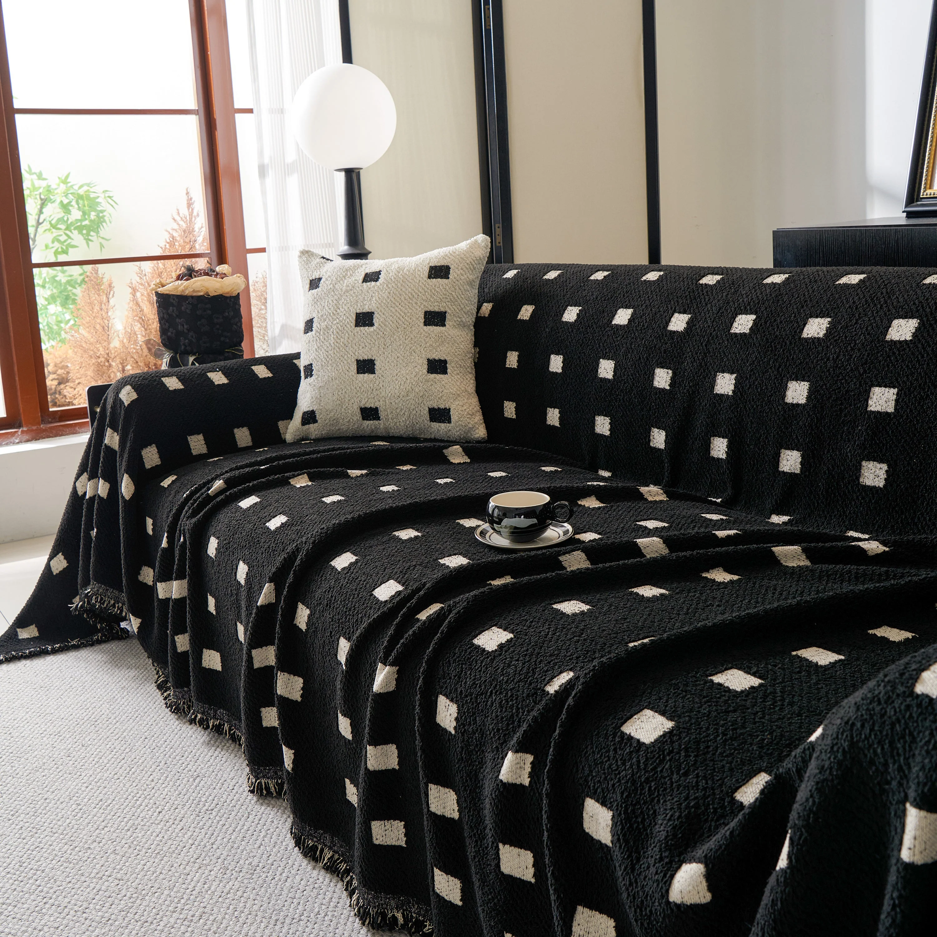 Sofa Throw Blanket with Woven Geometric Pattern & Tassels, Soft & Thick Couch Cover - Image 41