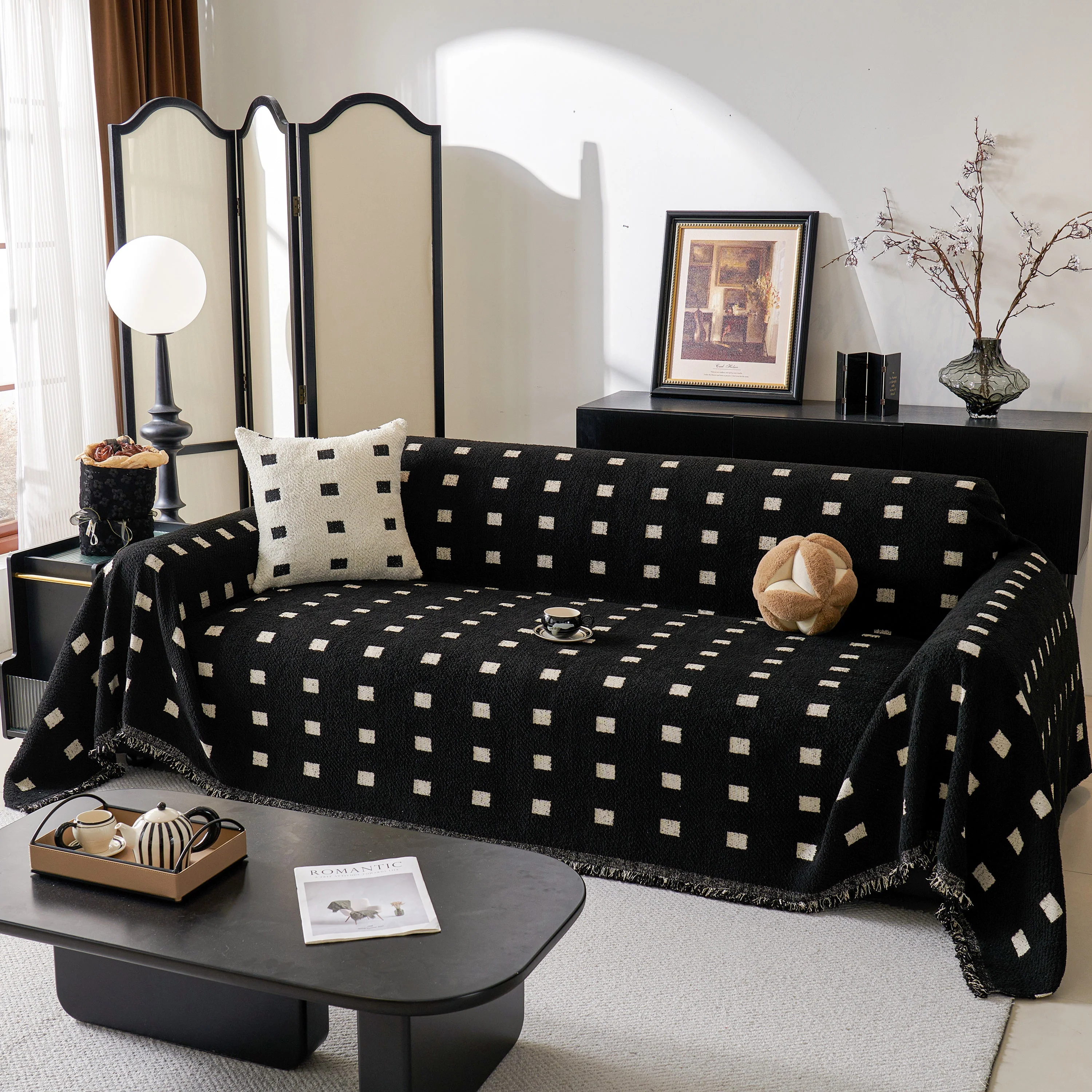 Sofa Throw Blanket with Woven Geometric Pattern & Tassels, Soft & Thick Couch Cover - Image 57