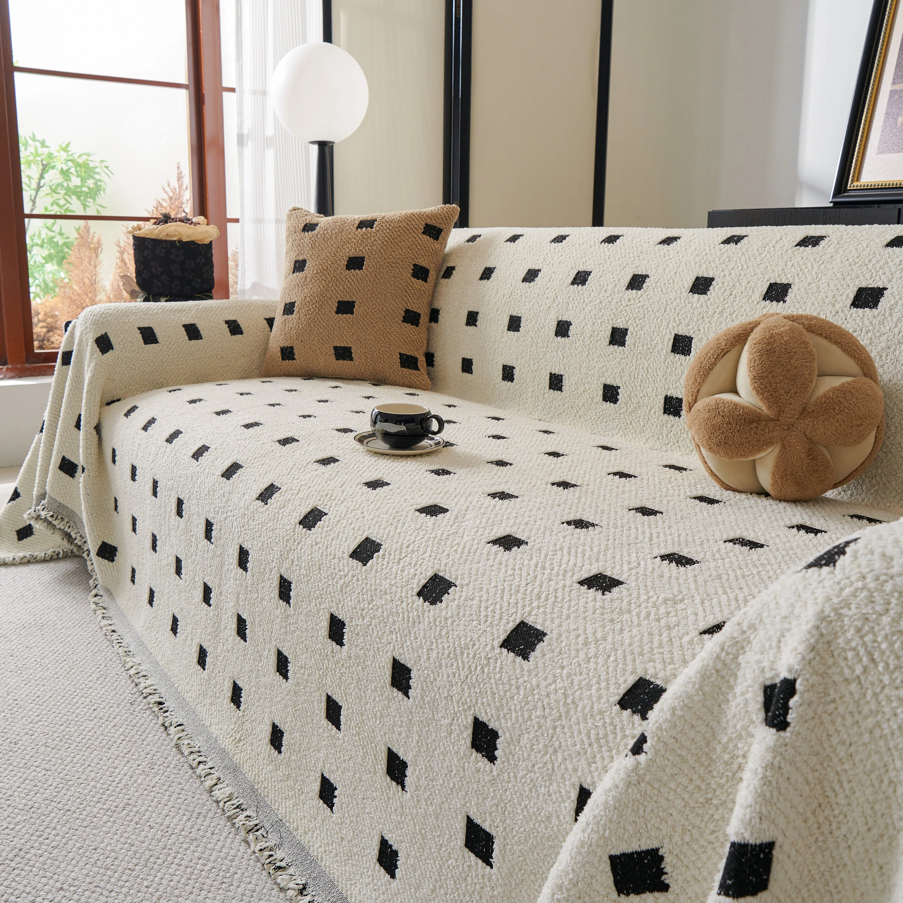 Sofa Throw Blanket with Woven Geometric Pattern & Tassels, Soft & Thick Couch Cover - Image 7