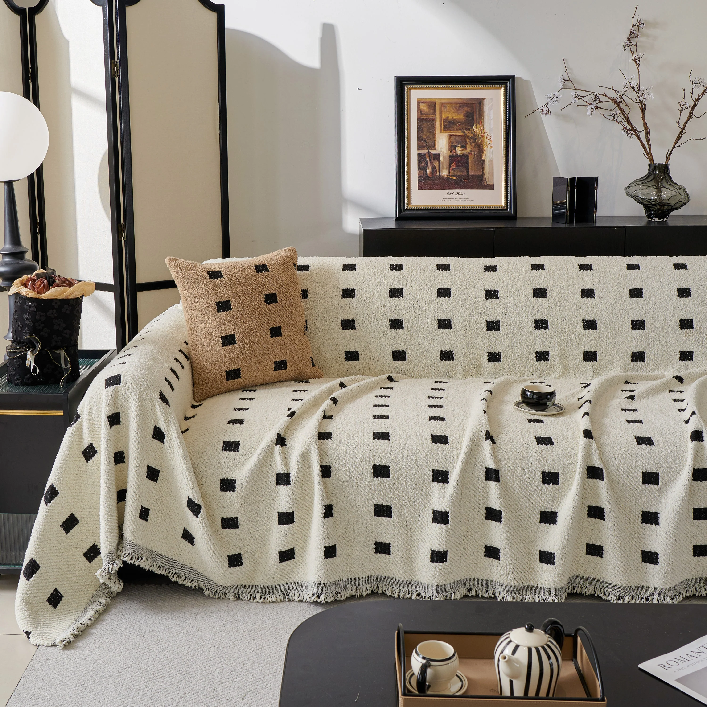 Sofa Throw Blanket with Woven Geometric Pattern & Tassels, Soft & Thick Couch Cover - Image 9