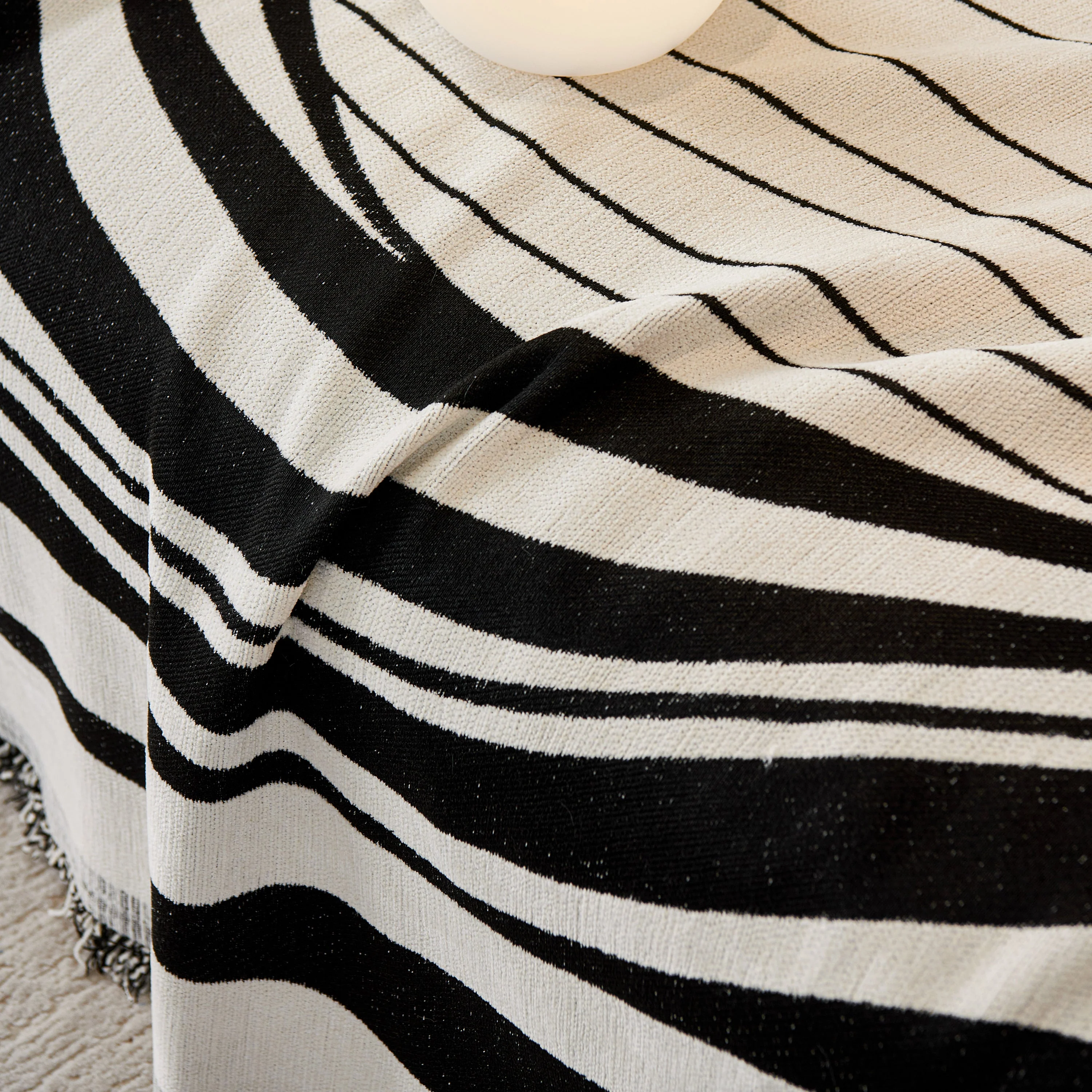 Soft Cozy Curved Throw Blankets for Couch, Sofa, Bed, Travel, Decorative Blankets for Women, Men, Kids Gift - Image 5