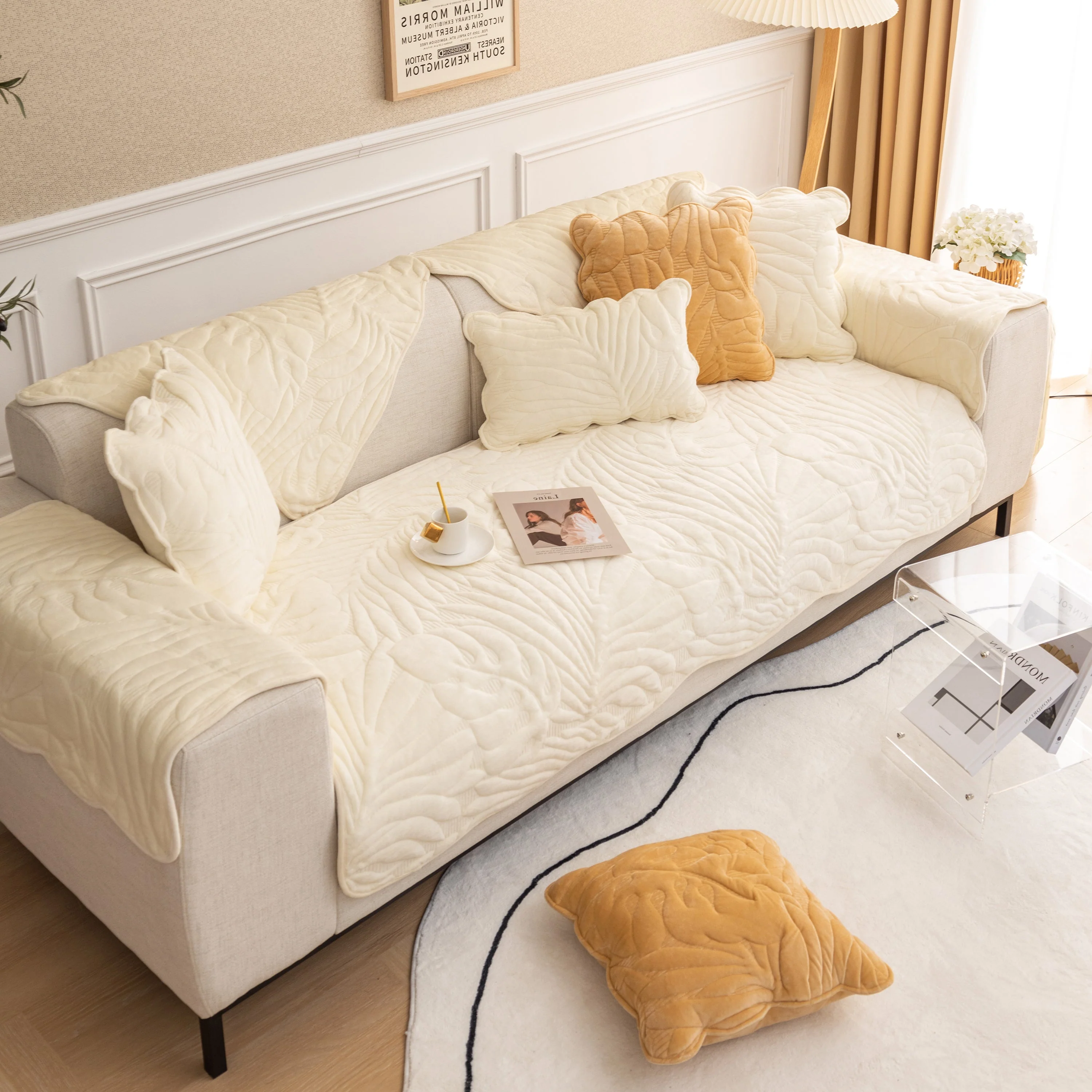Soft Furry Velvet Plush Non-Slip Sofa Cover Quilted Palm Leaves Sectional Couch Cover for Kids and Pets - Image 4