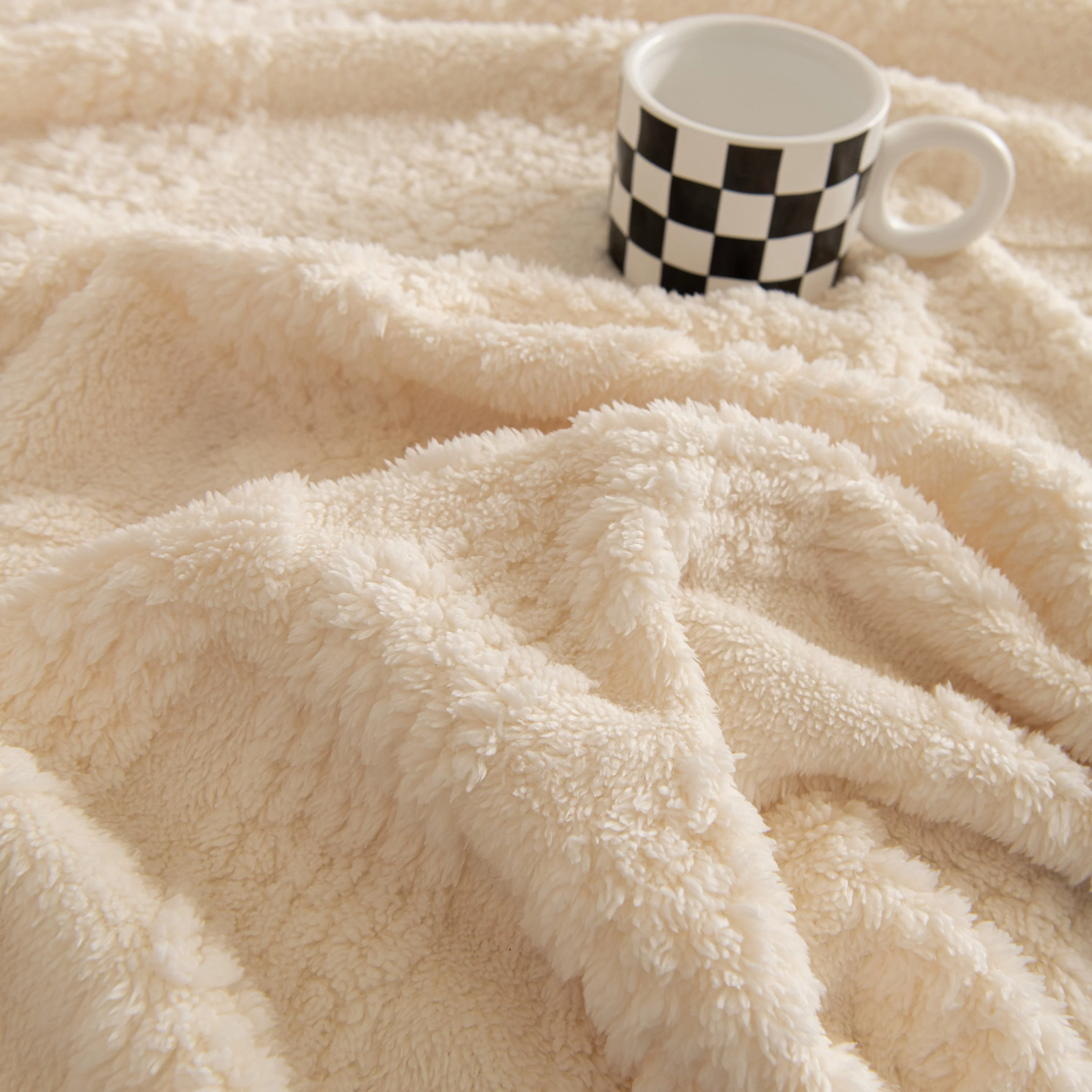 Soft Plush Fleece Throw Blanket for Couch Solid Cute Warm Couch Cover Blanket for Winter - Image 98
