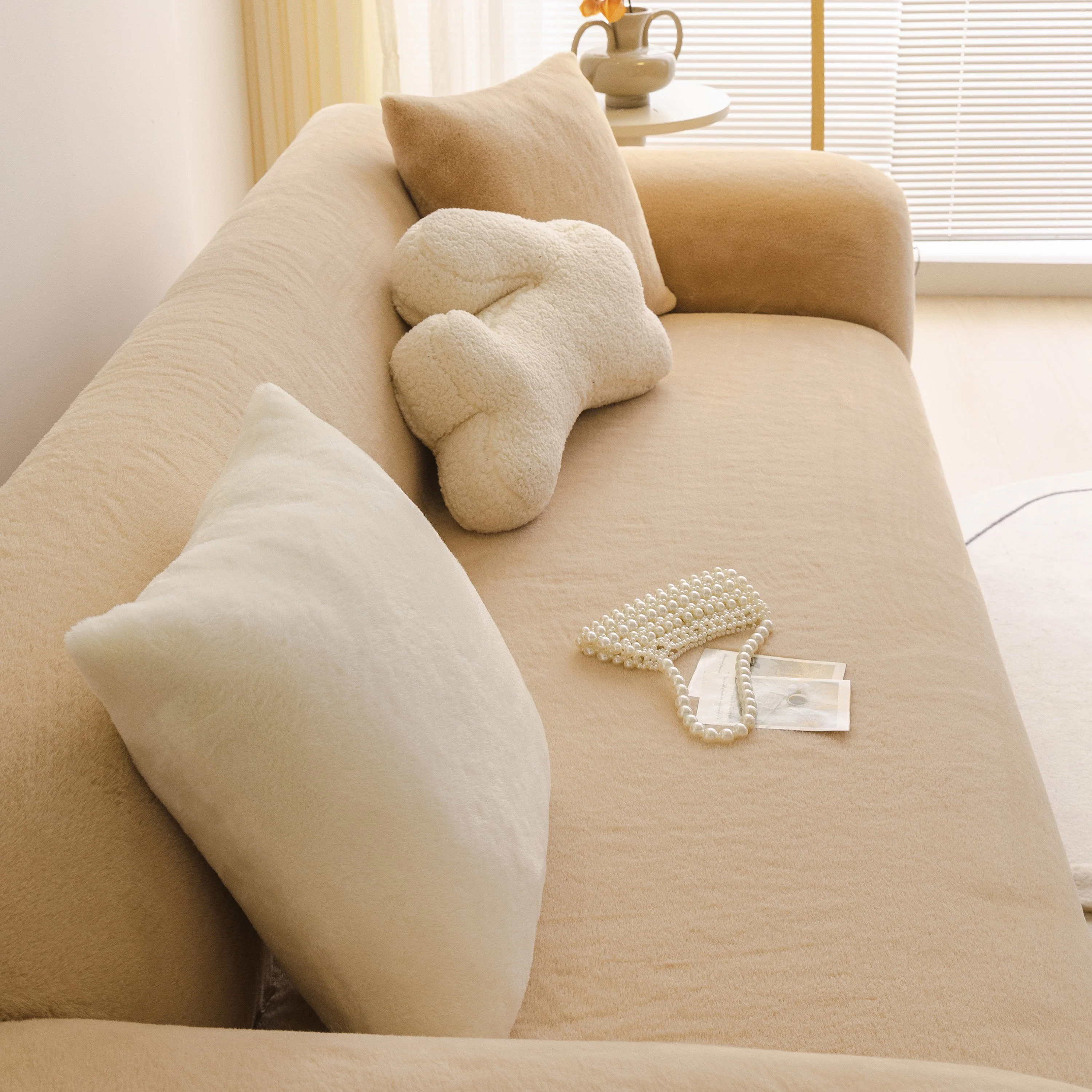 Soft Plush Warm Sofa Cover Stretchable Cozy Velvet Couch Protector for Fall & Winter - Image 104