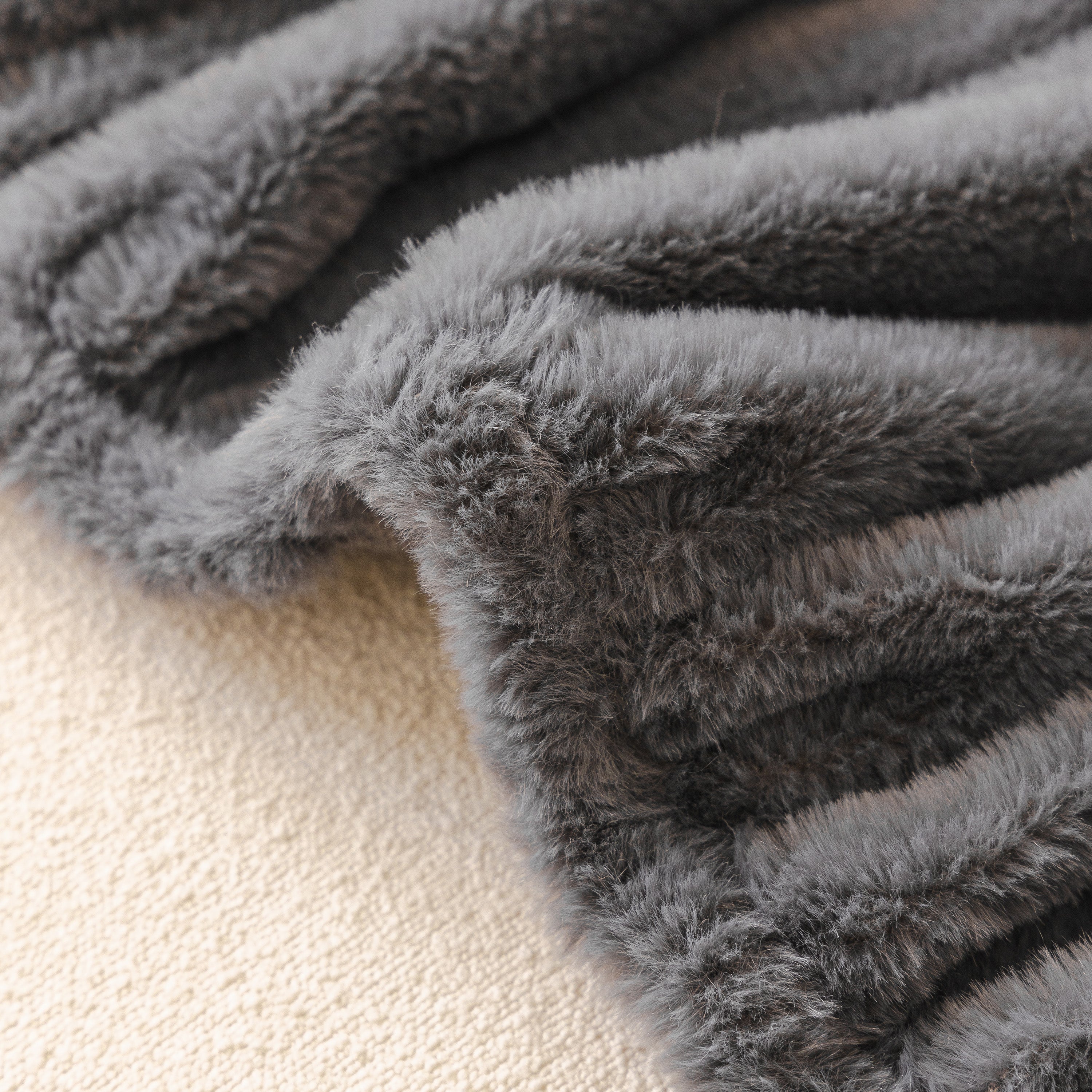 Soft Plush Warm Sofa Cover Stretchable Cozy Velvet Couch Protector for Fall & Winter - Image 139