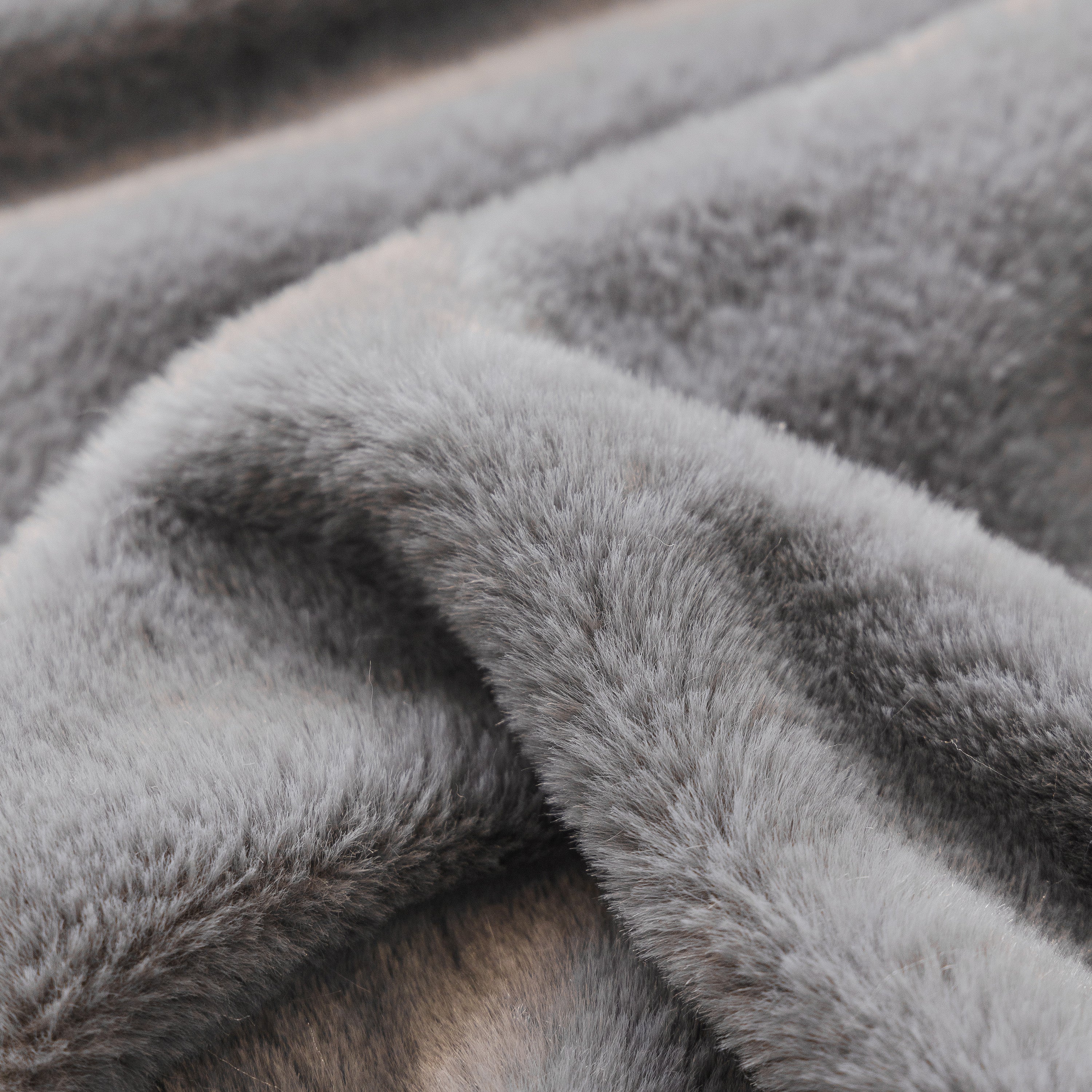 Soft Plush Warm Sofa Cover Stretchable Cozy Velvet Couch Protector for Fall & Winter - Image 140