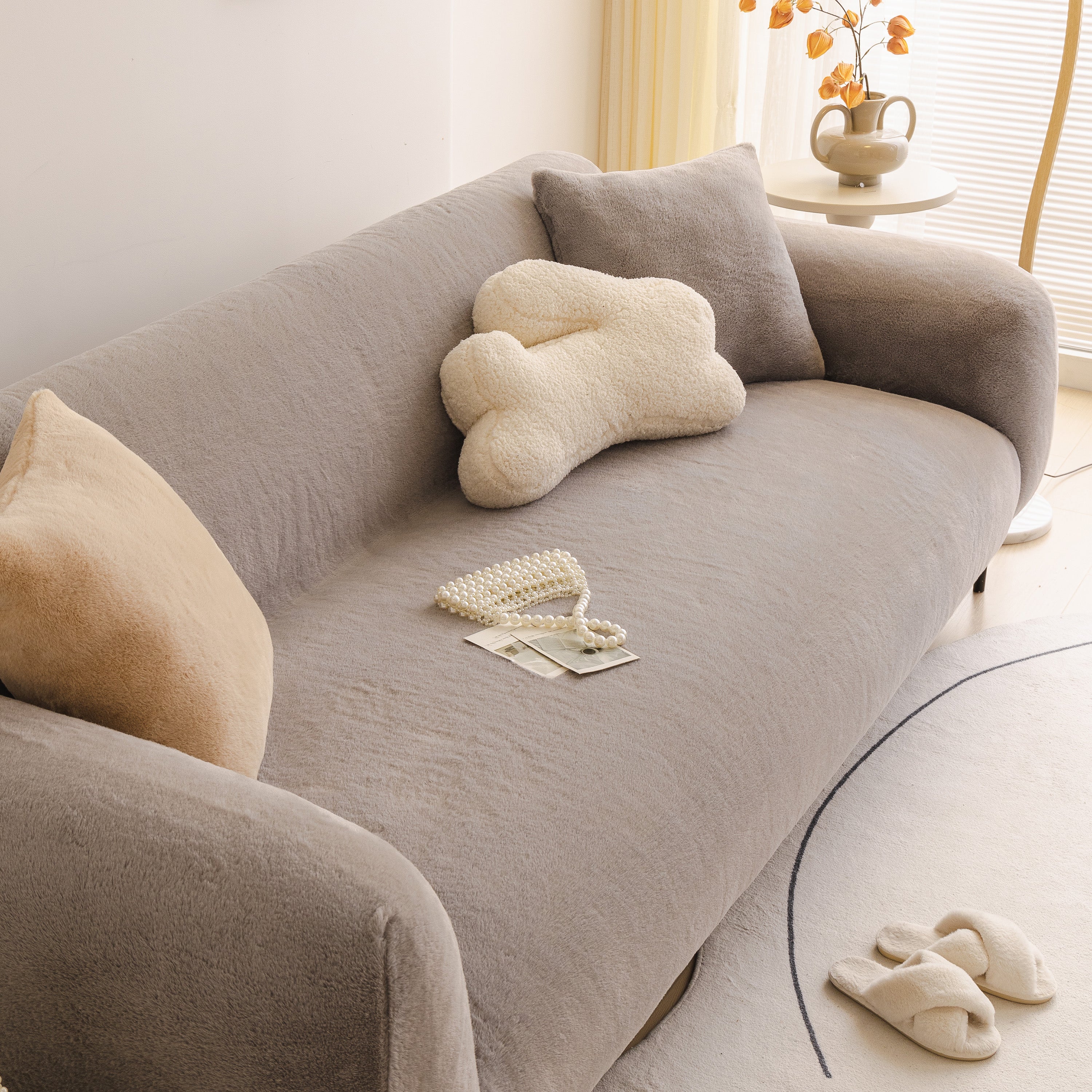 Soft Plush Warm Sofa Cover Stretchable Cozy Velvet Couch Protector for Fall & Winter - Image 32
