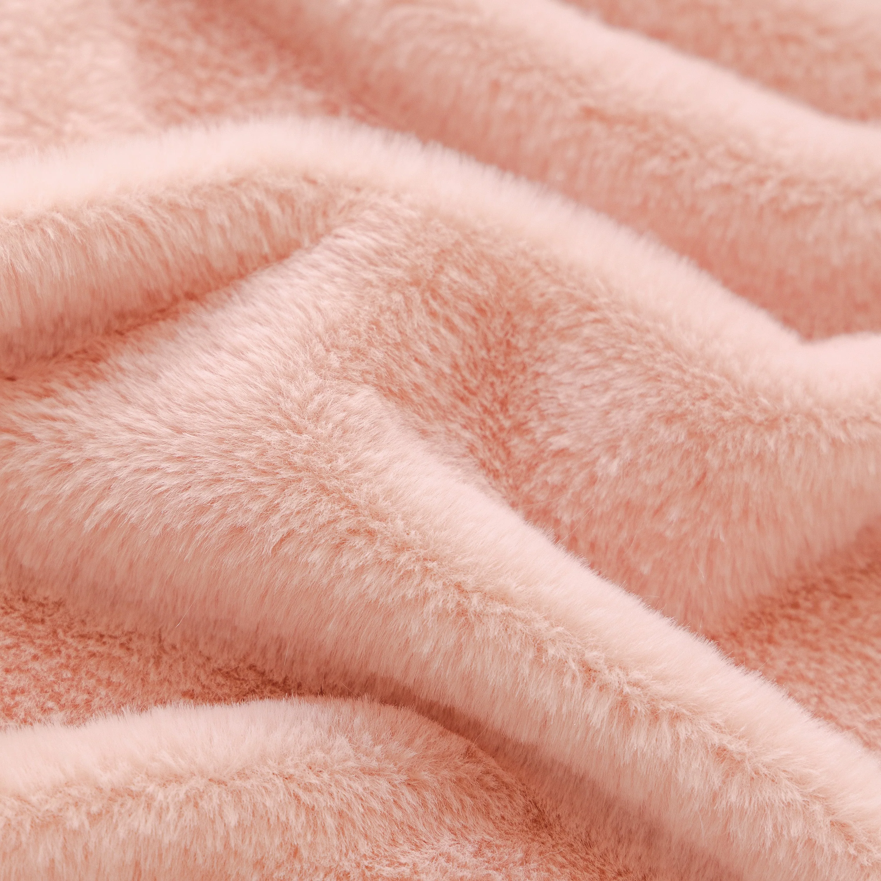 Soft Plush Warm Sofa Cover Stretchable Cozy Velvet Couch Protector for Fall & Winter - Image 6