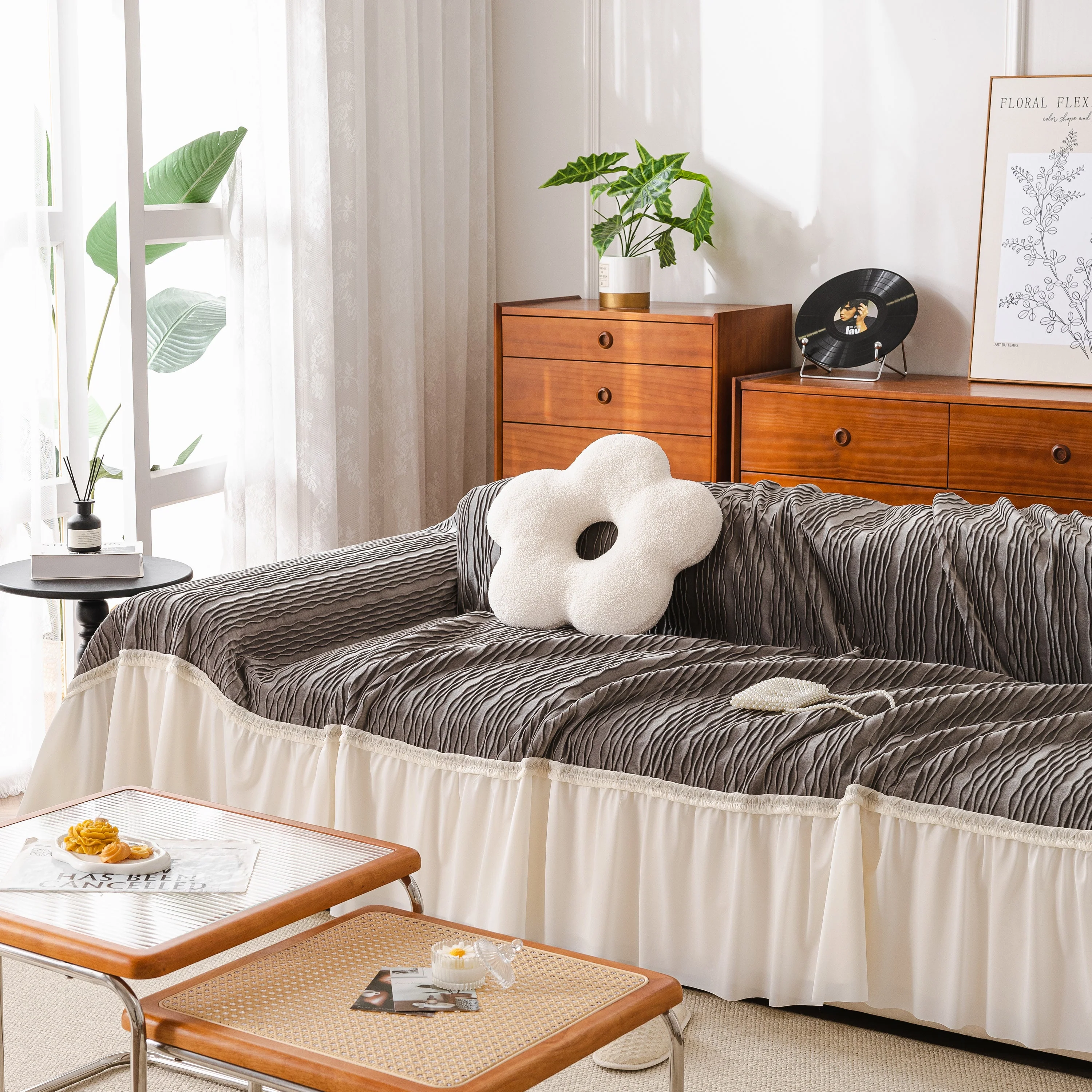 Soft Warm Flannel Couch Cover Throw Blanket with French Flounce, Beautiful Furniture Throws for Sofas - Image 104