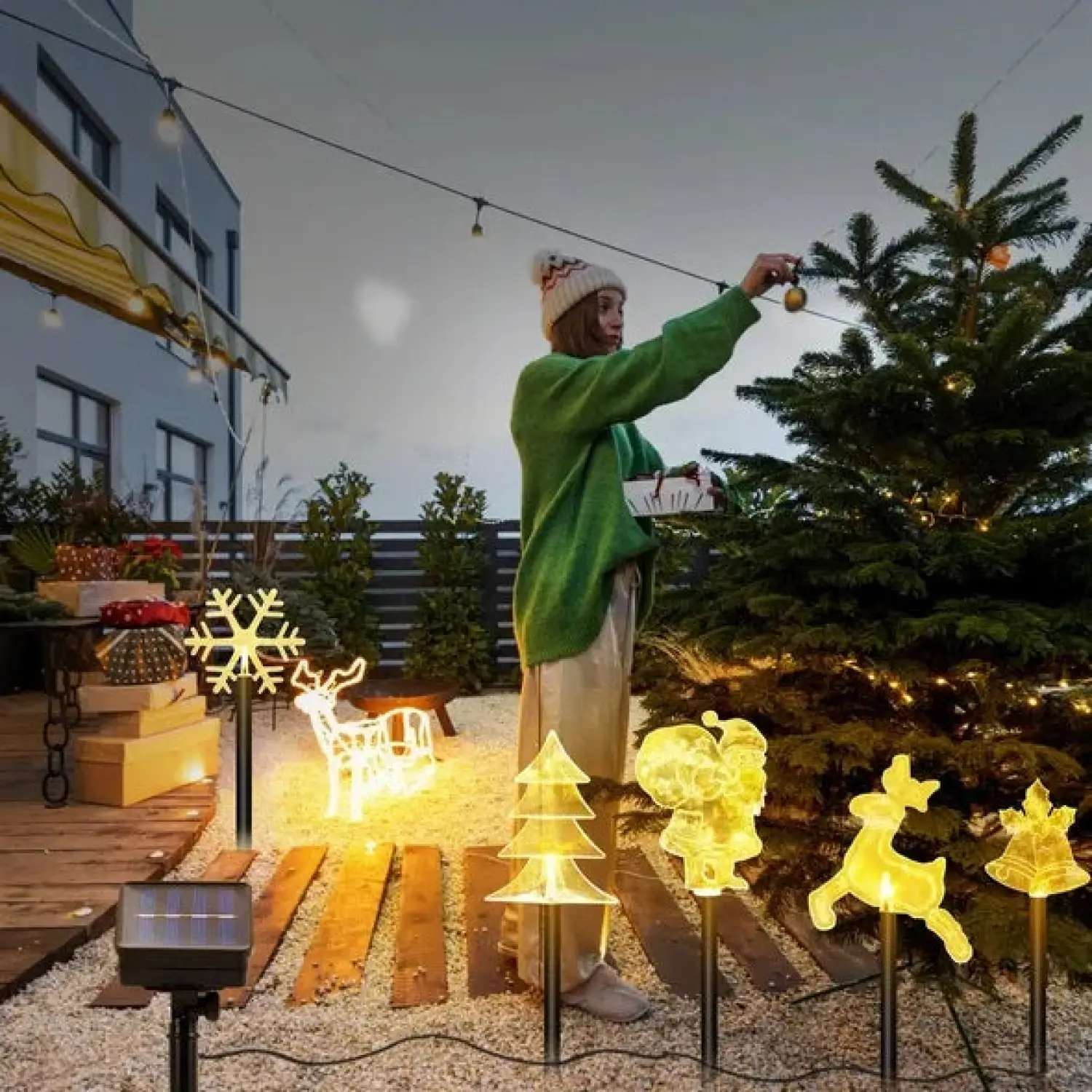 Solar Stake Lights for Christmas Outdoor Decoration with 5Pcs - Image 9
