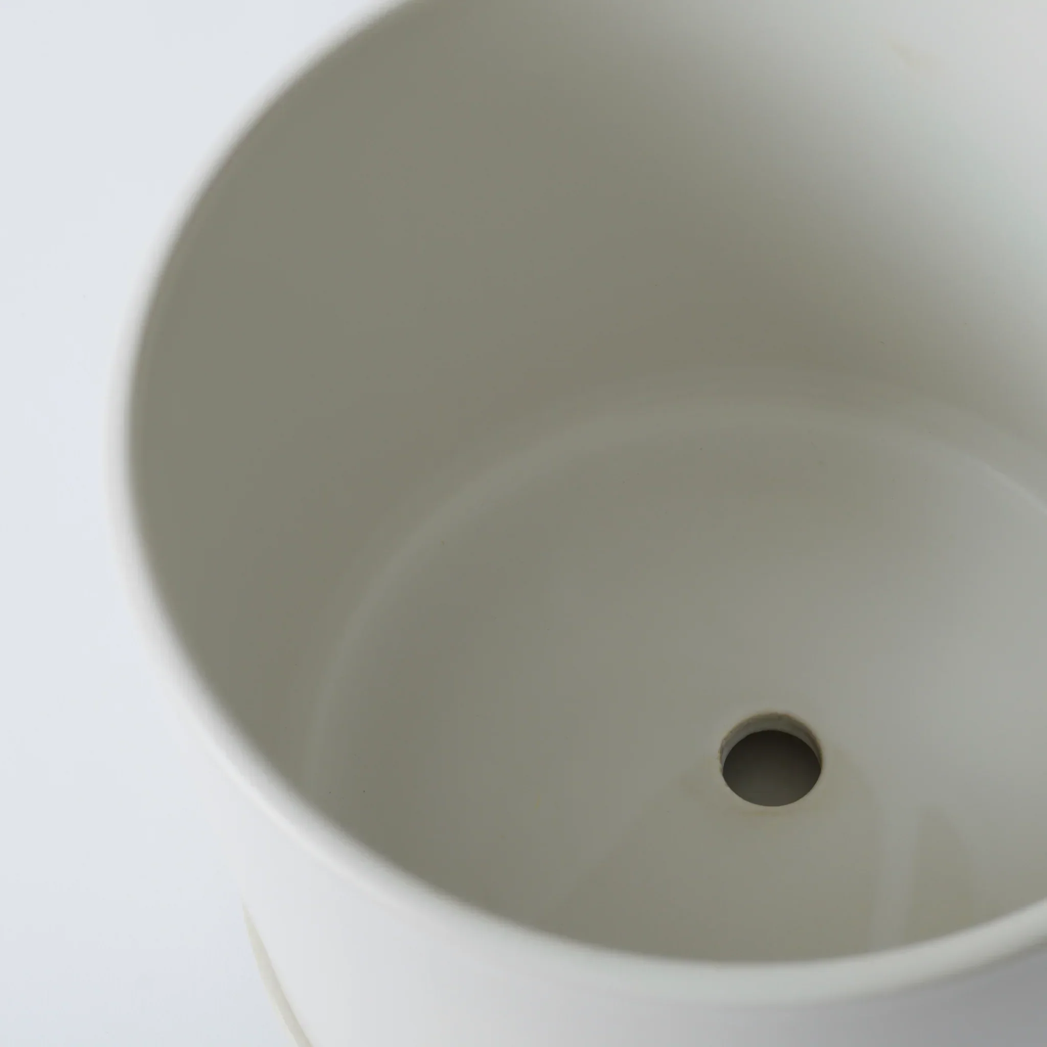 Solid Goods - Ceramic Cylinder with Saucer - Image 41
