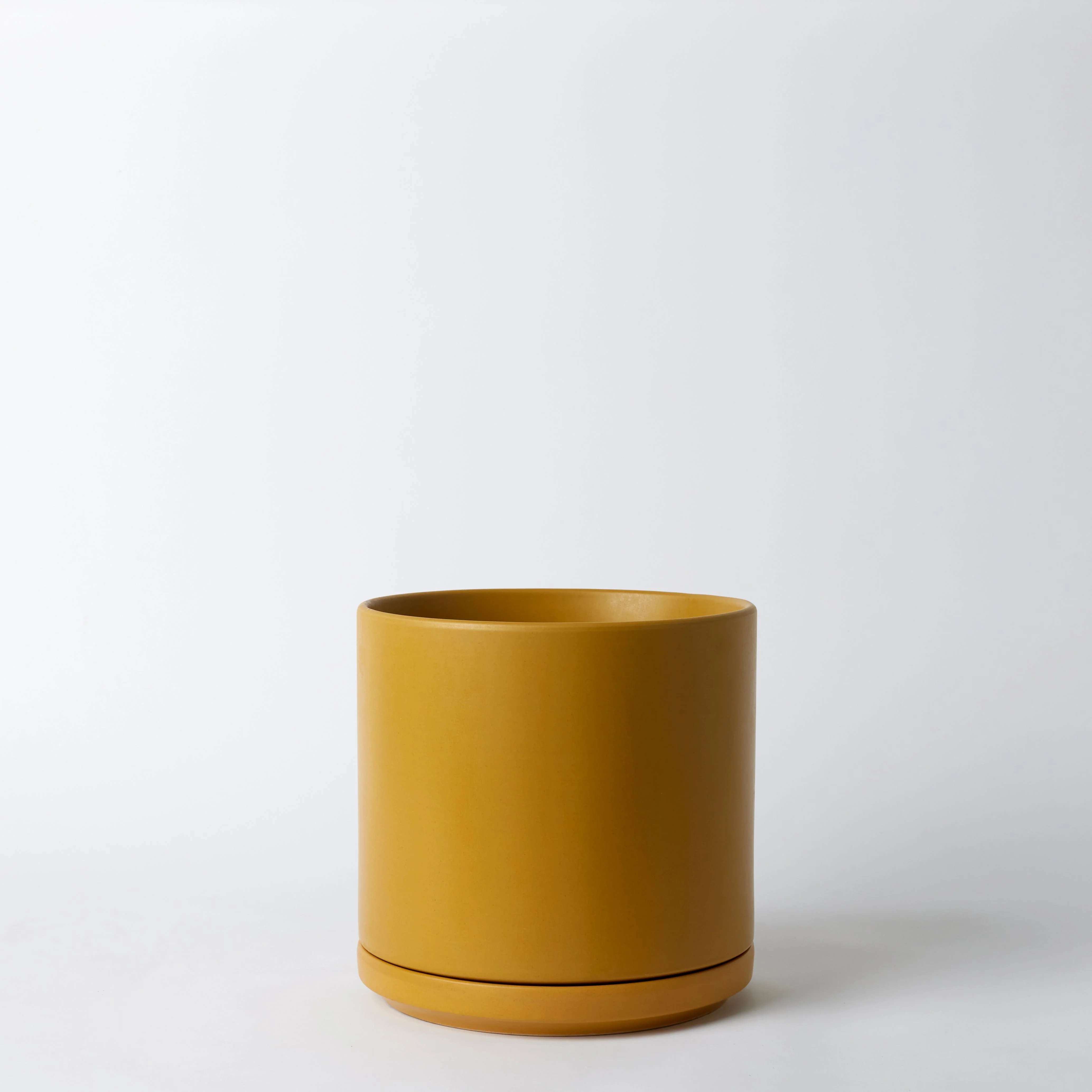 Solid Goods - Ceramic Cylinder with Saucer - Image 44