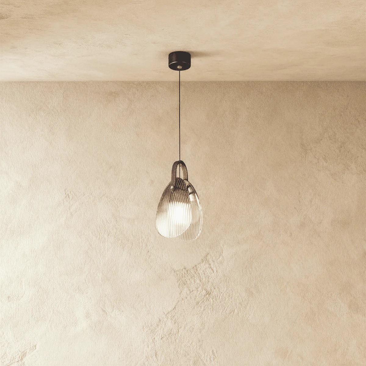 Solya Pendant Light