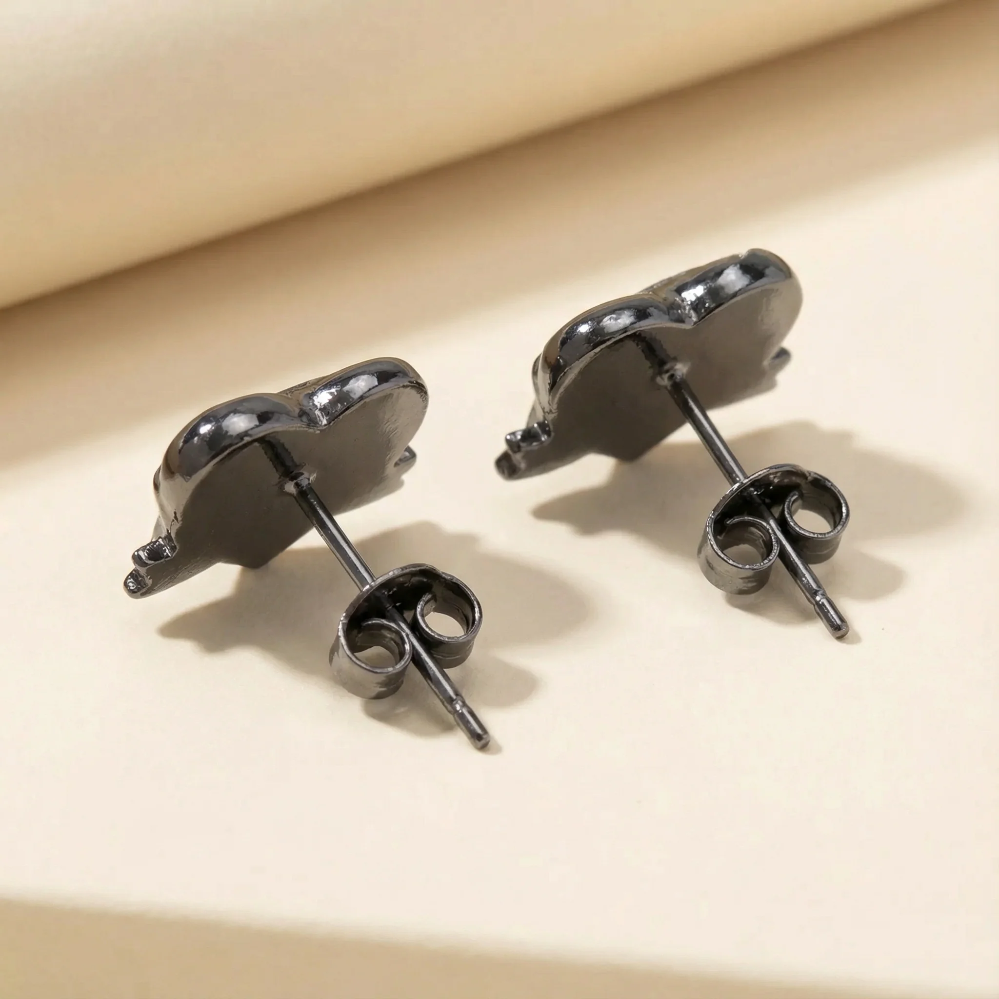 Sourpuss True Love Stud Earrings | Tattoo Heart Jewelry | Rockabilly Romantic Accessories - Image 6