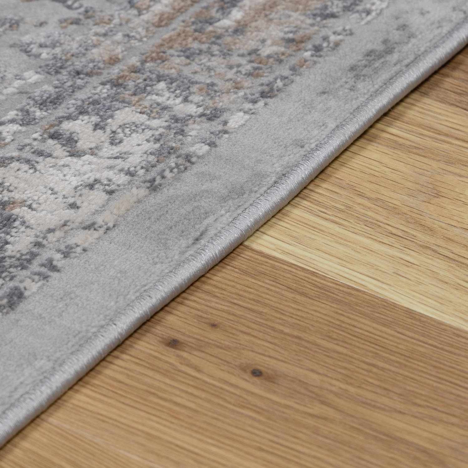 Speaks Traditional Textured Luxe Rug - Image 9