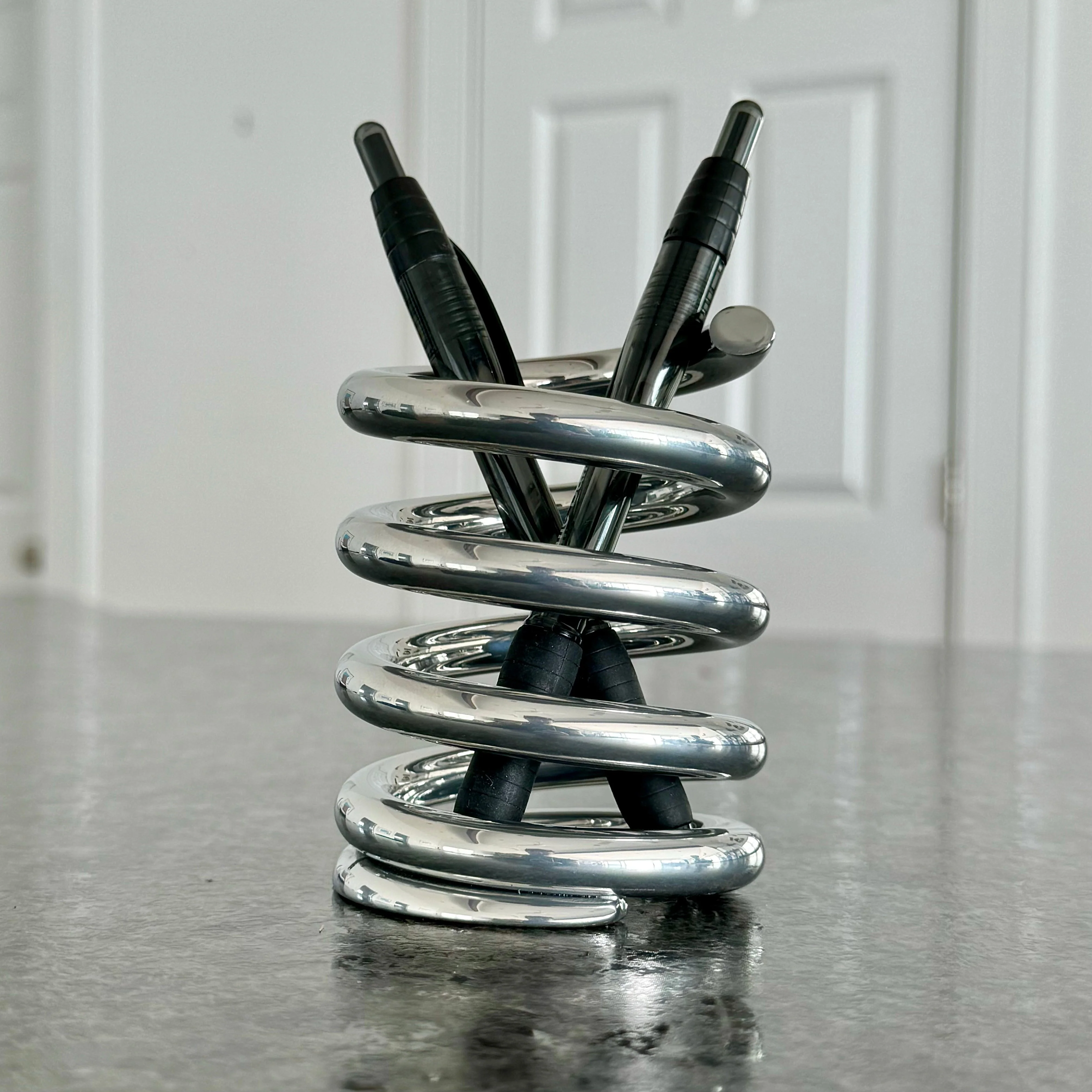 Spring Powder Coated Aviation Art Modern Mid Century Pencil Pen Holder (3-3/4 Inches) - Image 11