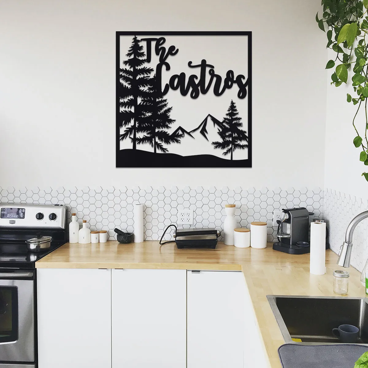 Square Mountain and Trees Family Name Sign - Image 5
