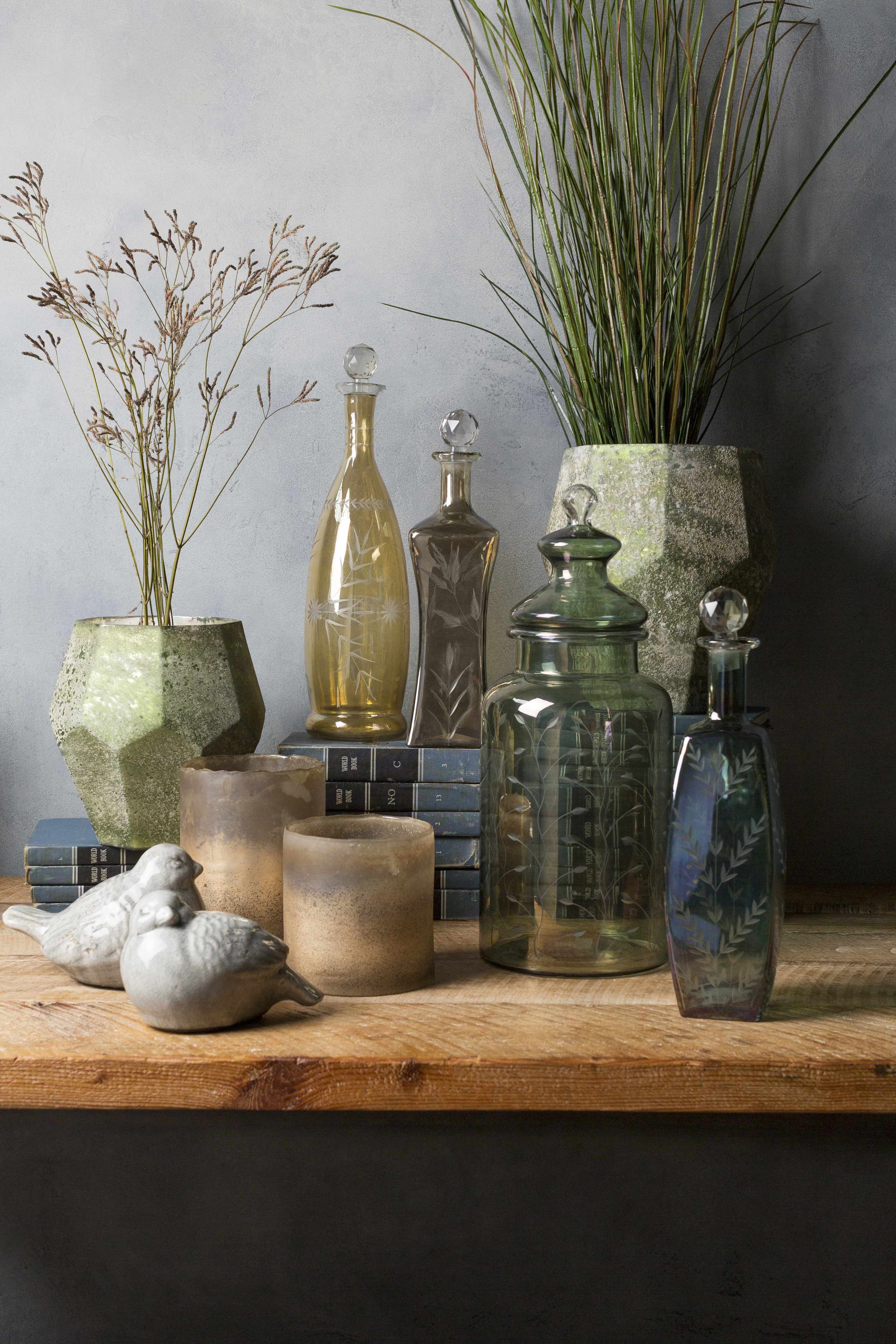 Stewartville Green Etched Glass Jar - Image 3
