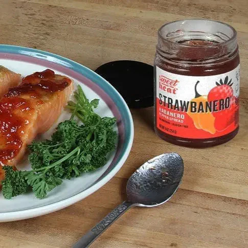 Strawbanero Pepper Spread | Pack of 2 | 9 oz | Gluten Free | Chili Dawg's Foods of Fire - Image 6