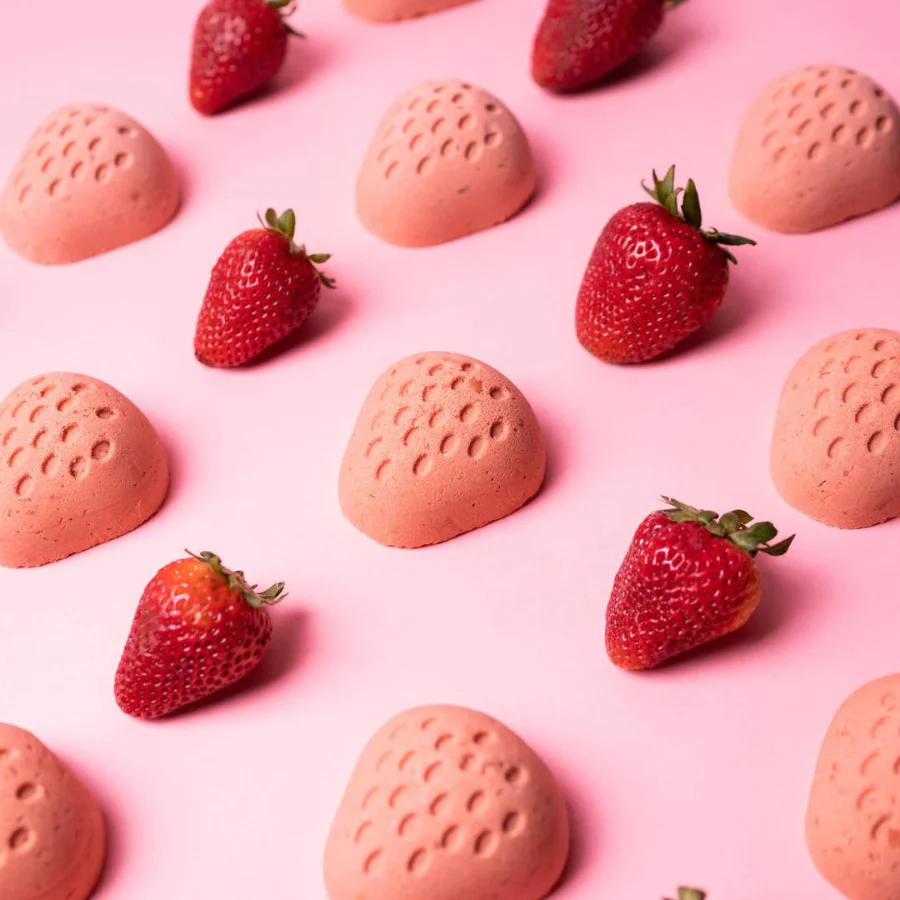 Strawberry Bath Bomb | Pack of 2 | 7 oz | Pacha Soap Company - Image 3
