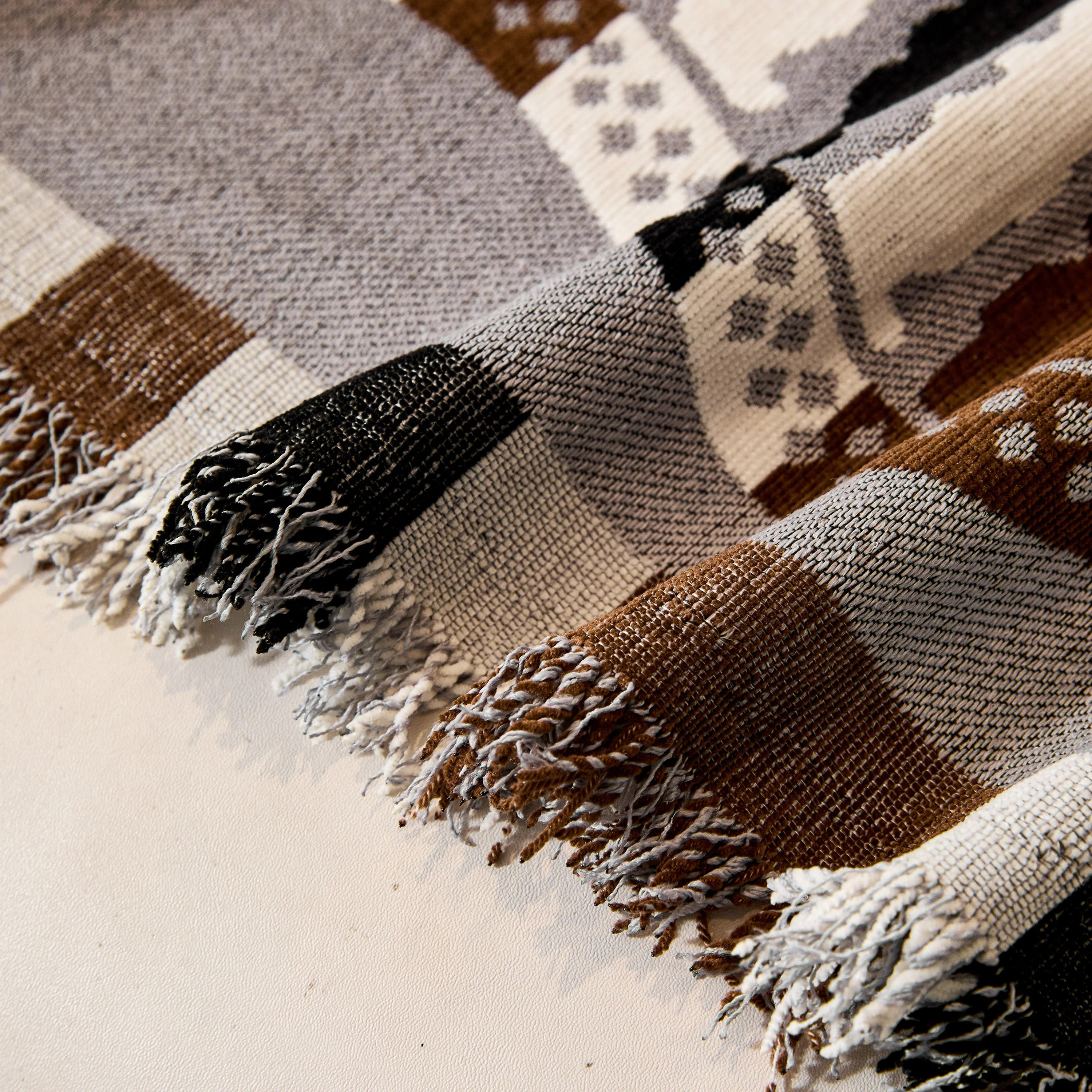 Striped Chenille Sofa Throw Covers, Boho Style Cozy Couch Protector Blanket - Image 38