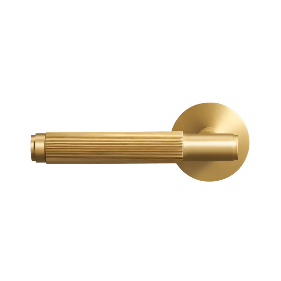 Stron Handle and Lock - Image 13