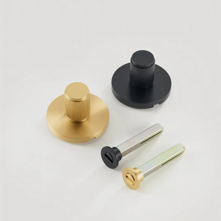 Stron Handle and Lock - Image 6