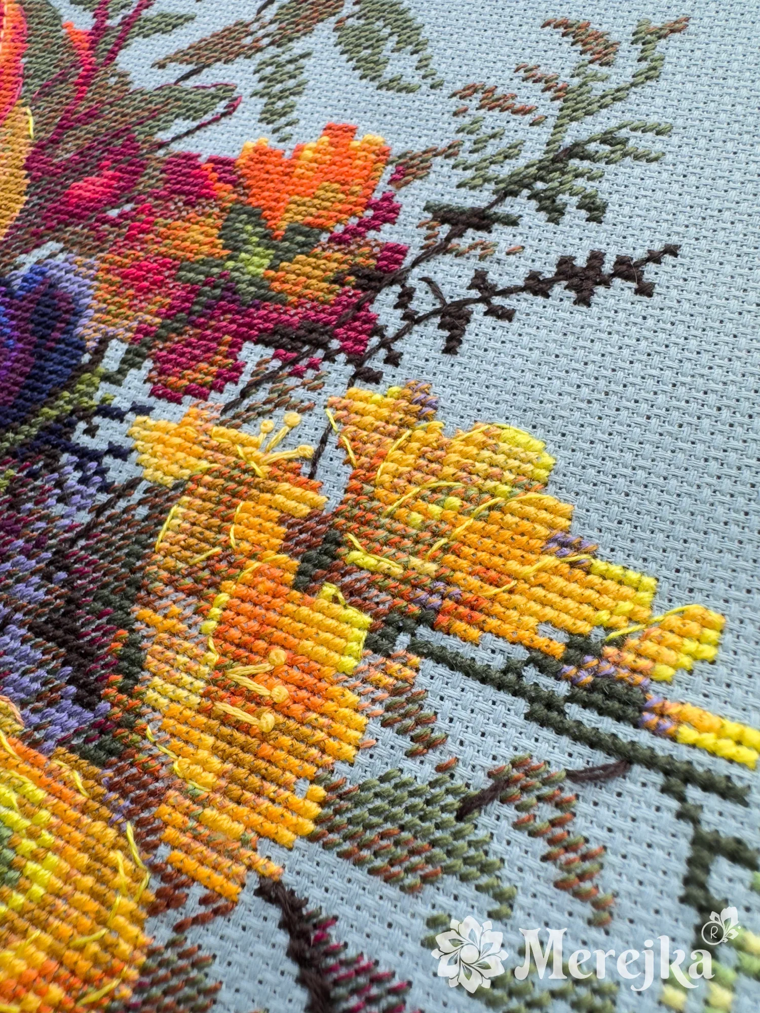 Sunlit Petals K-270 Counted Cross-Stitch Kit - Image 4