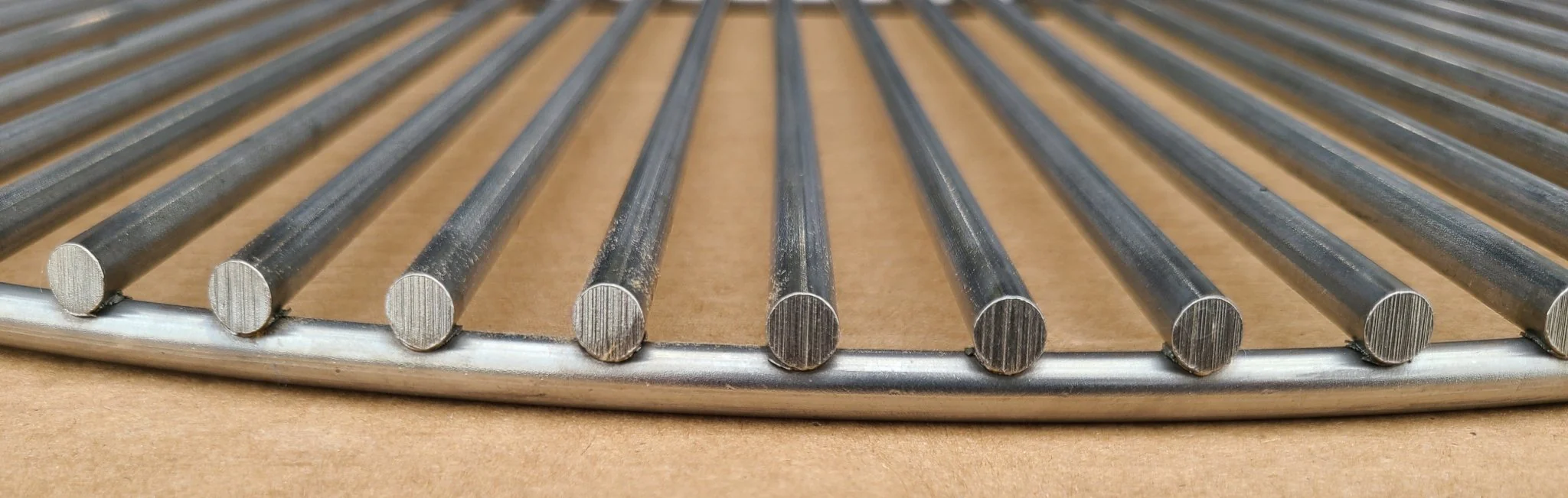 SUPER HEAVY DUTY FOOD GRATE FOR 26" KETTLE (0.275" STAINLESS STEEL, HEAVIER THAN 1/4") - Image 3