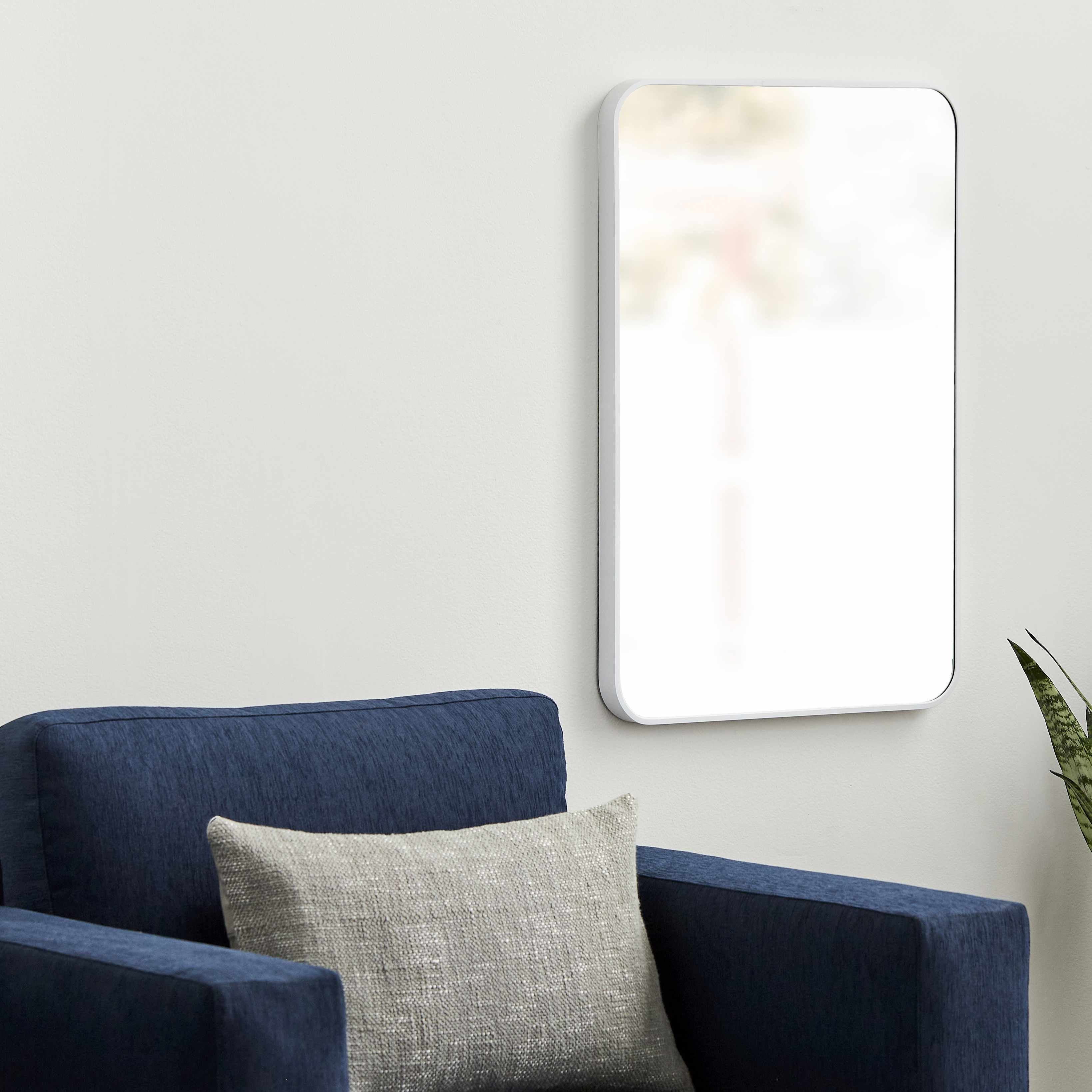 Sustinente White Carved Mirror - Image 11