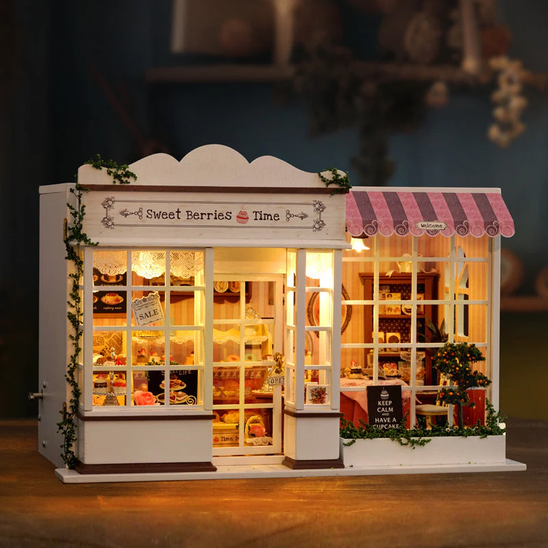 Sweet Berry Time Dollhouse Kit - Miniature Wizardi Roombox Kit F07M51-61-A-041-A - Image 3