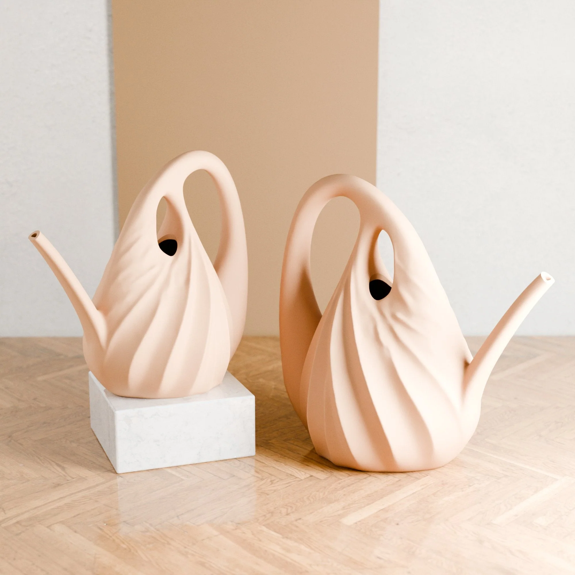 SWIRL Watering Can - Image 8