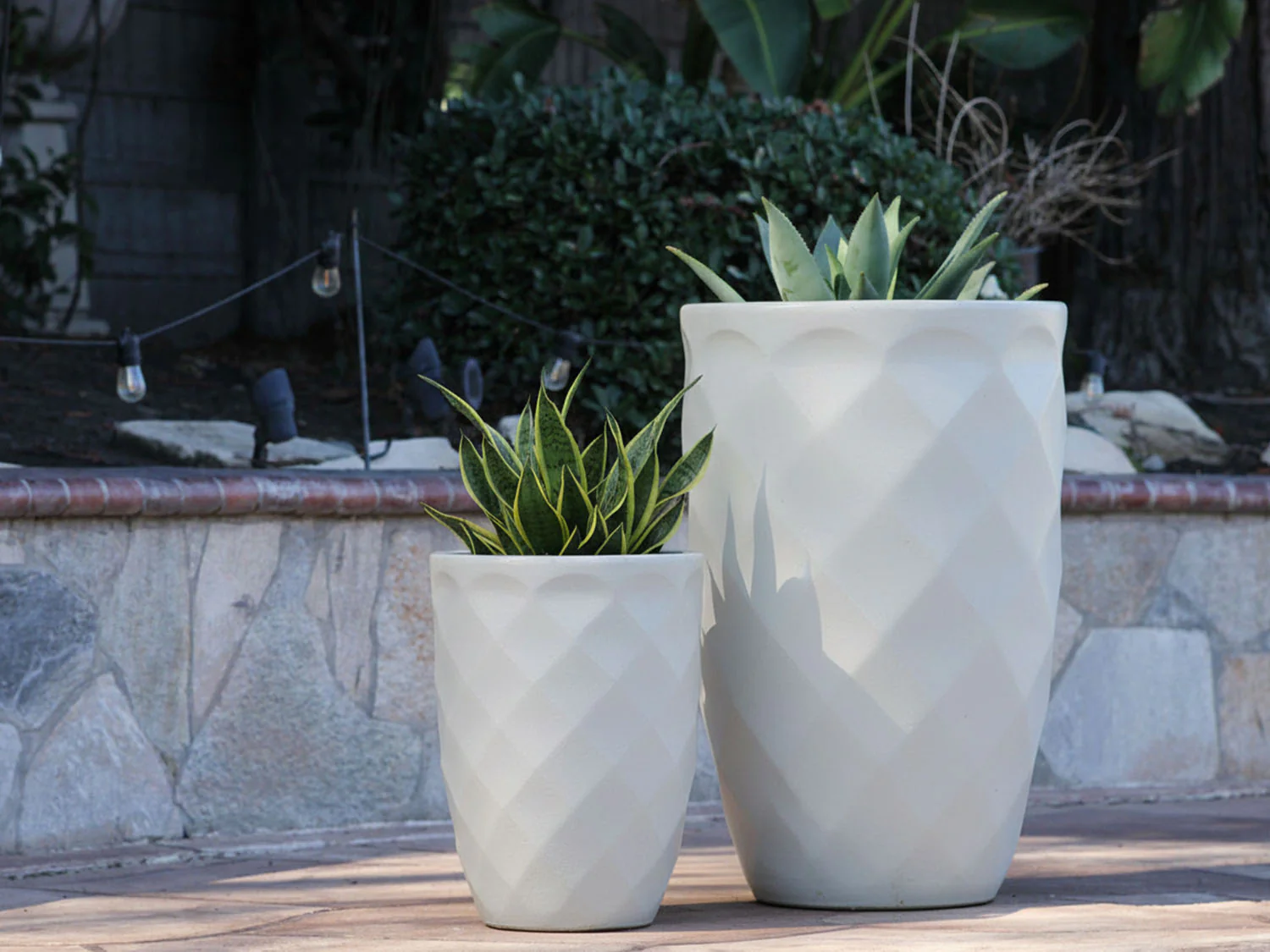 Tall Diamond Planter - Set of 2 By Plantatorem - Image 4