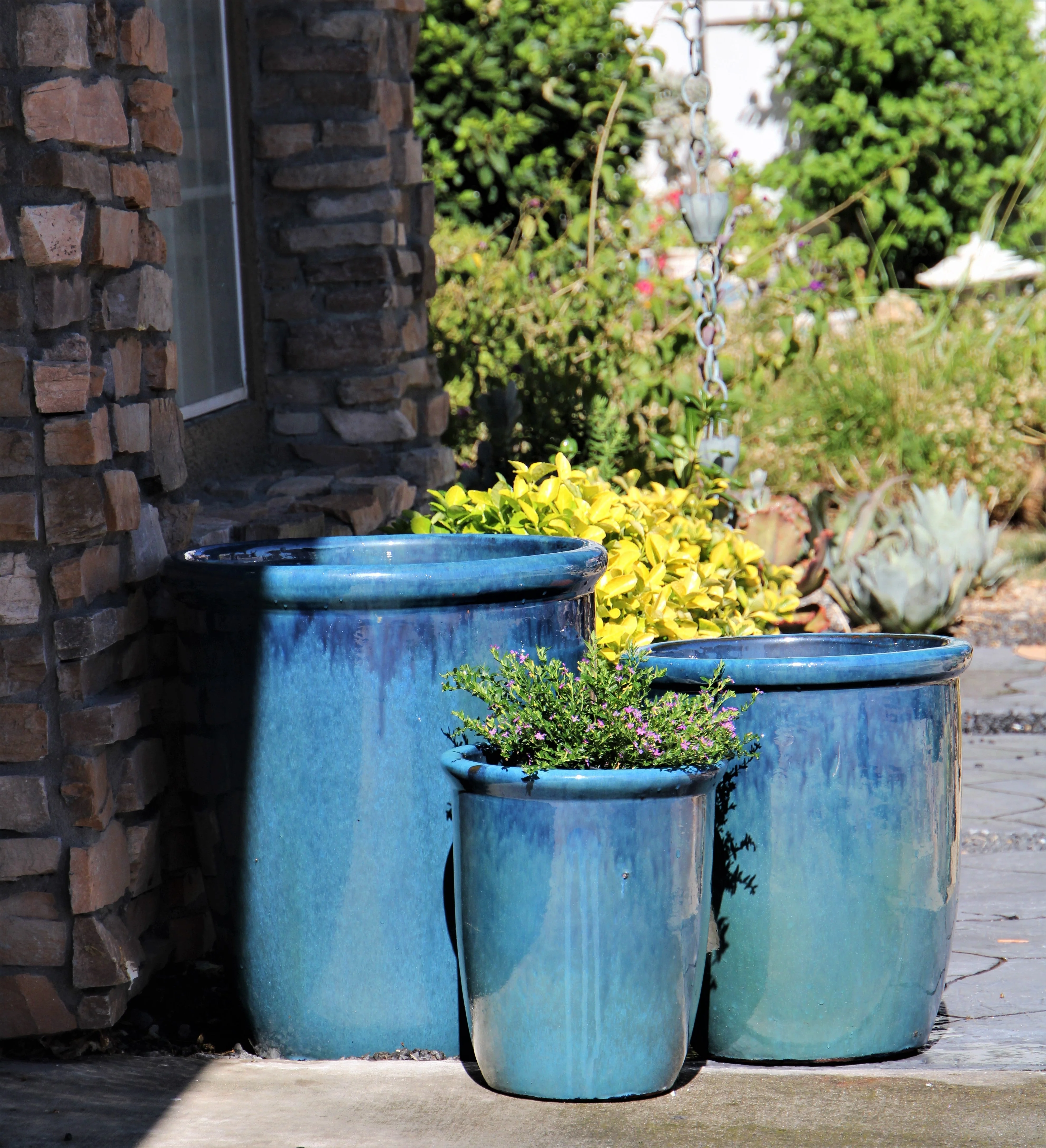 Tall Garden Pot - Set of 3 By Plantatorem - Image 4