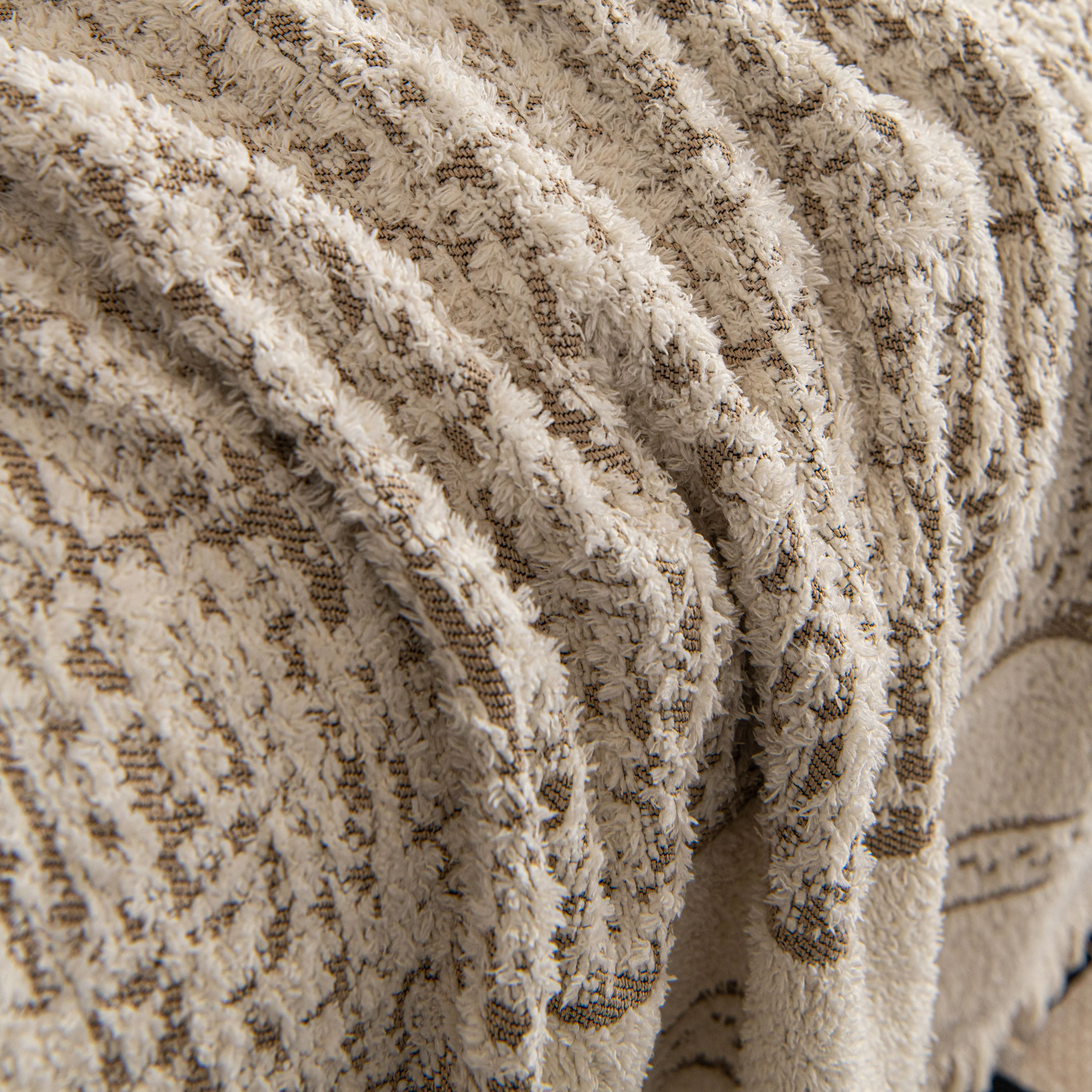 Textured Woven Furniture Protector for Couch, Rustic Farmhouse Sofa Throw Blanket - Image 8