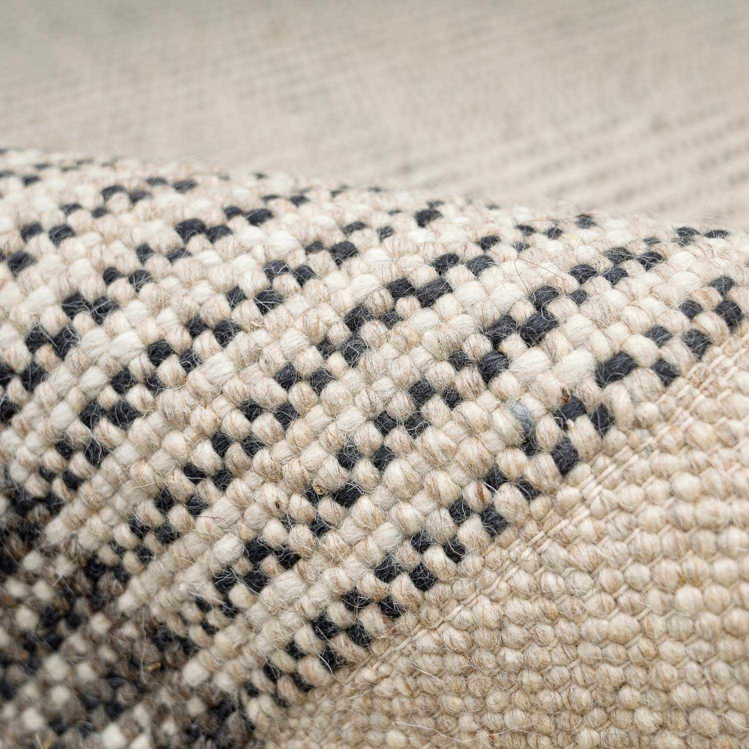 The Barraute Rug - Image 6
