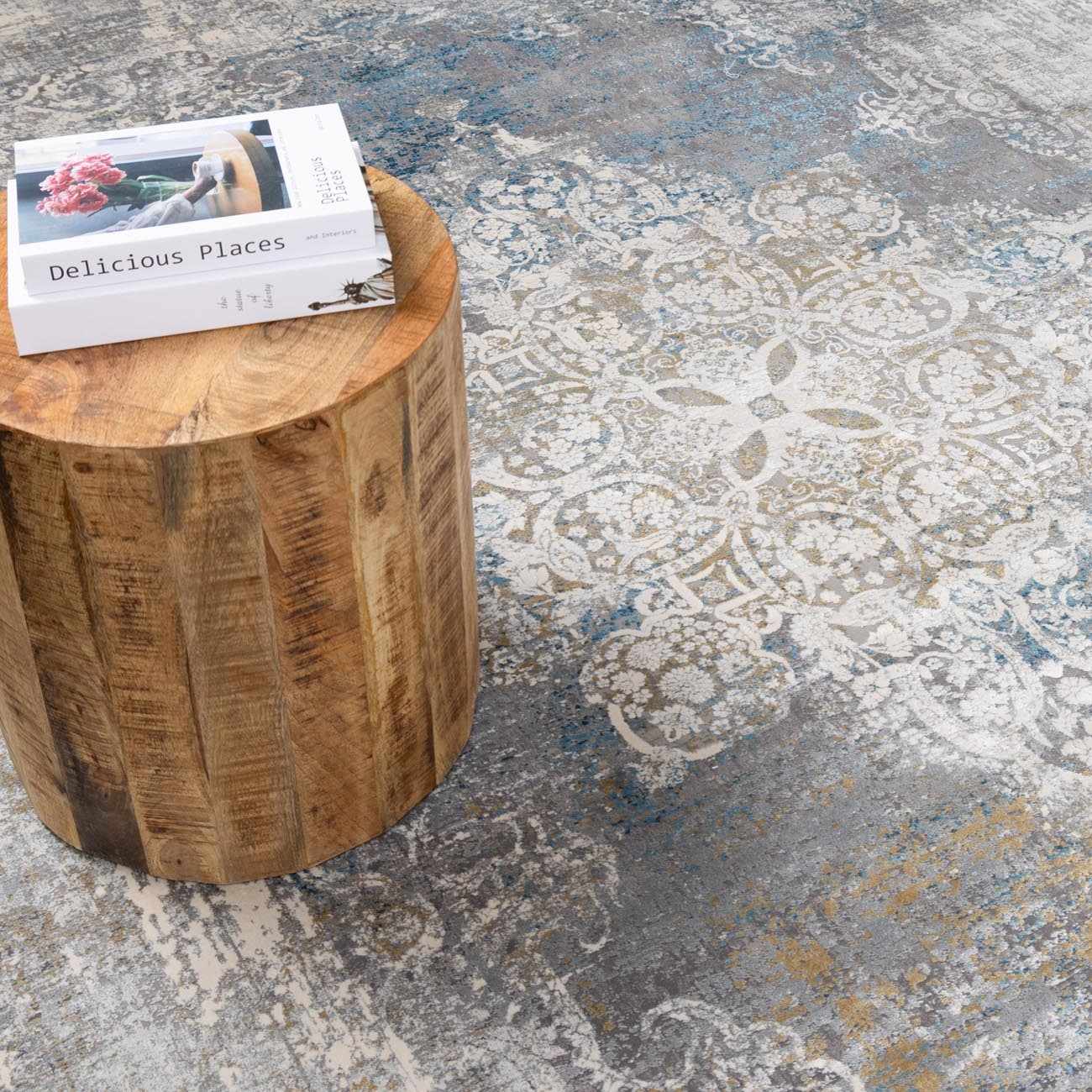 The Calion Faux Silk Rug - Image 11