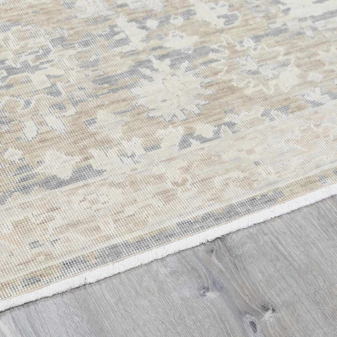 The Canal Wool Rug - Image 6