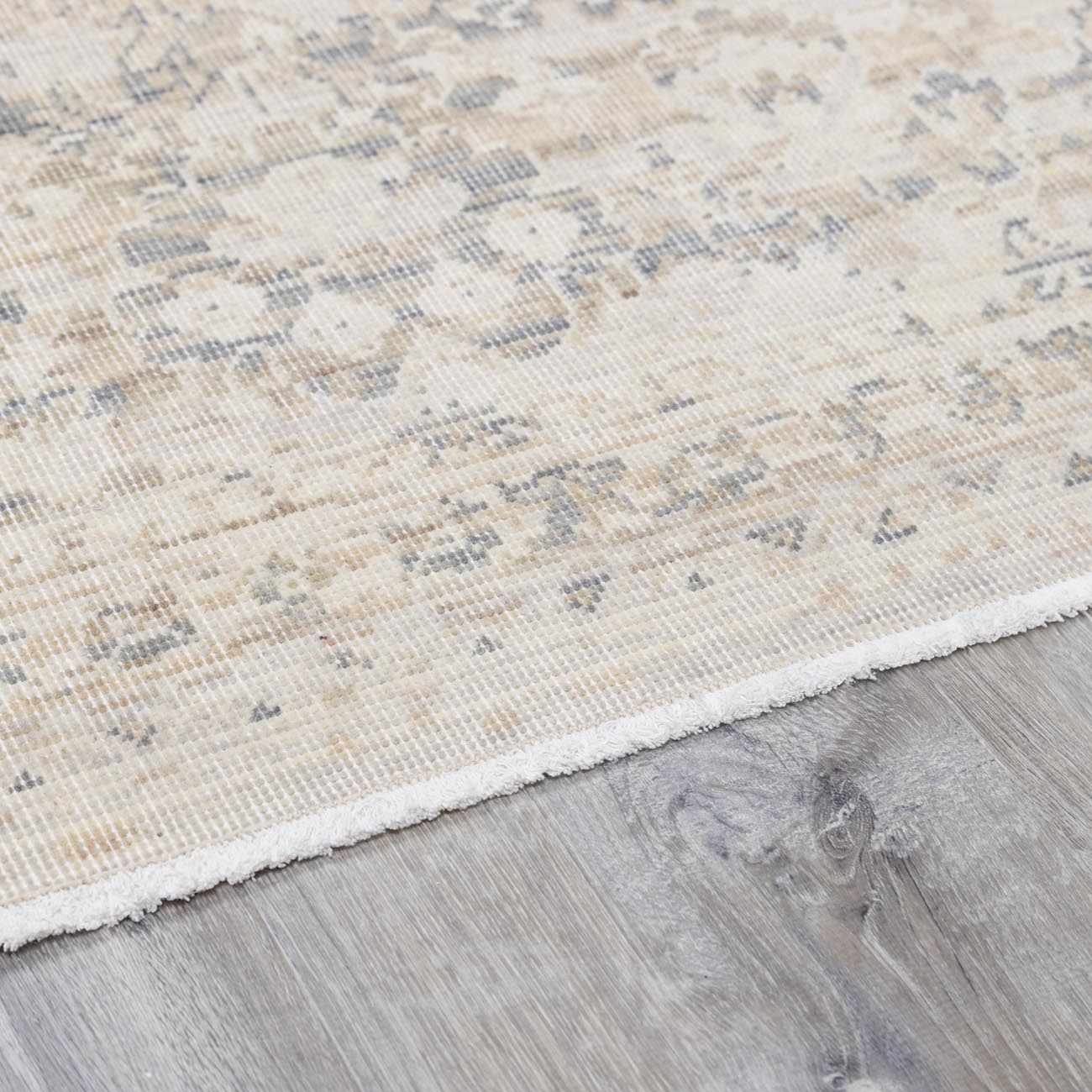 The Cassiane Wool Rug - Image 8
