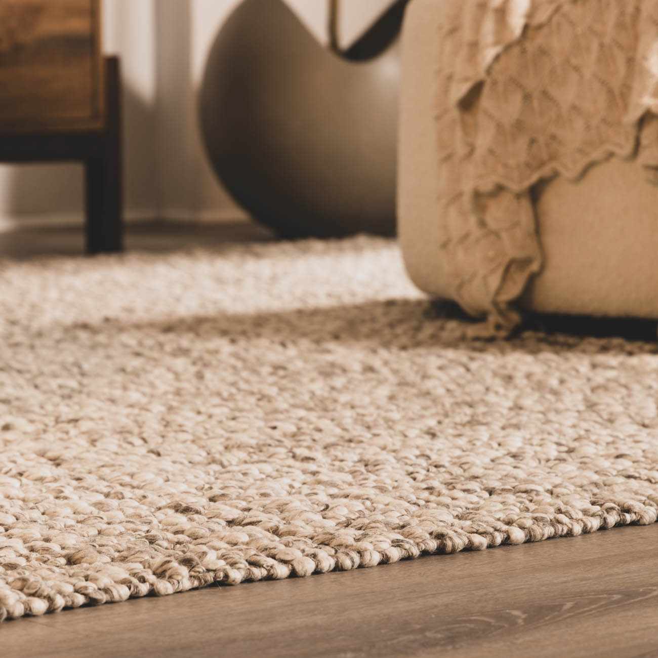 The Collingham Rug - Image 10