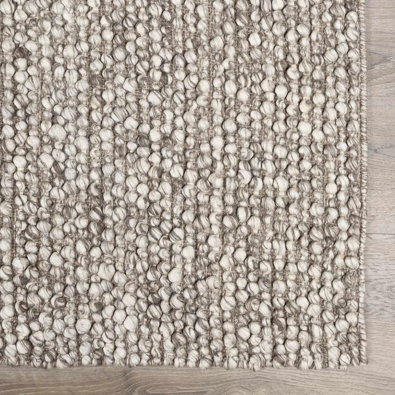 The Collingham Rug - Image 6