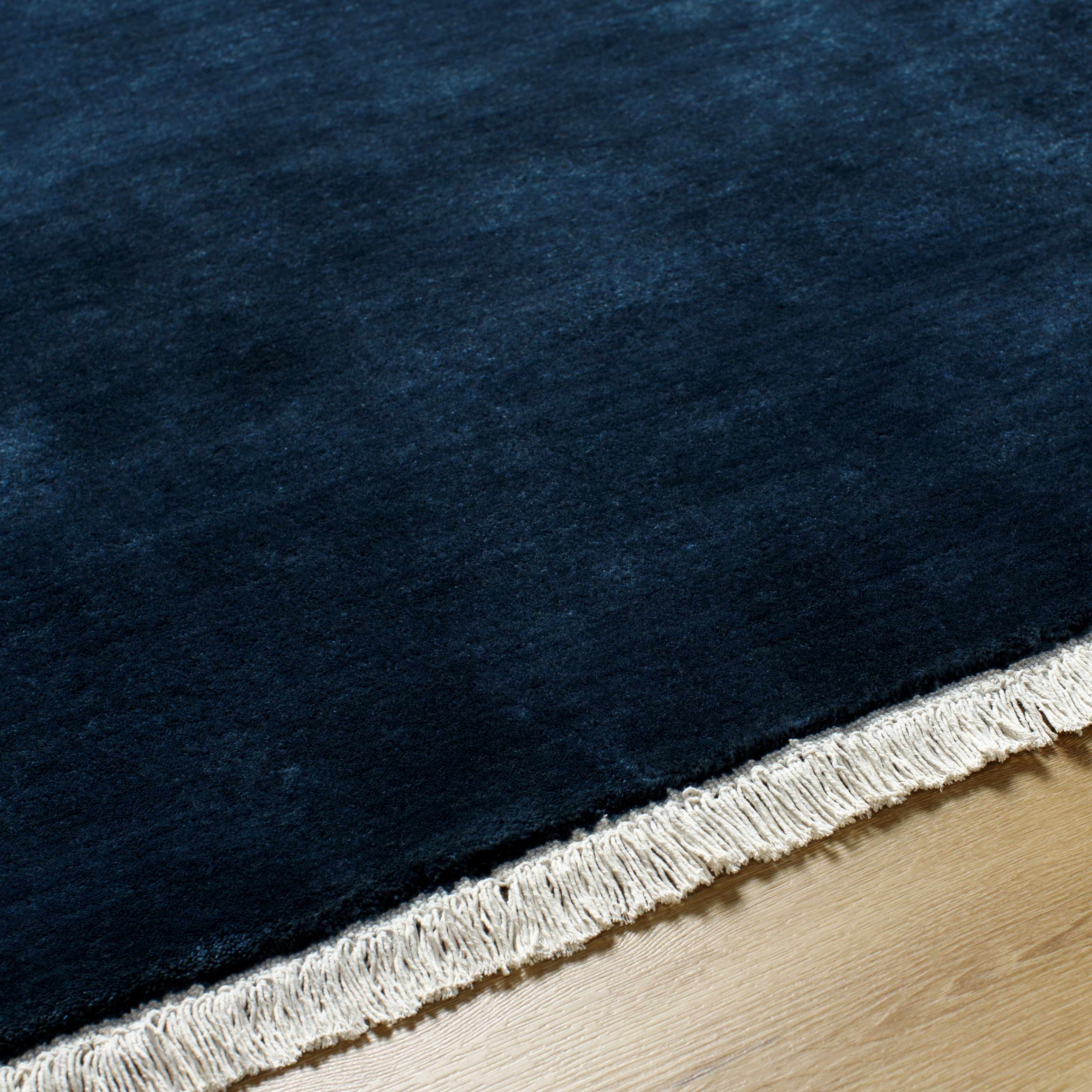 The Cortana Wool Rug - Image 5