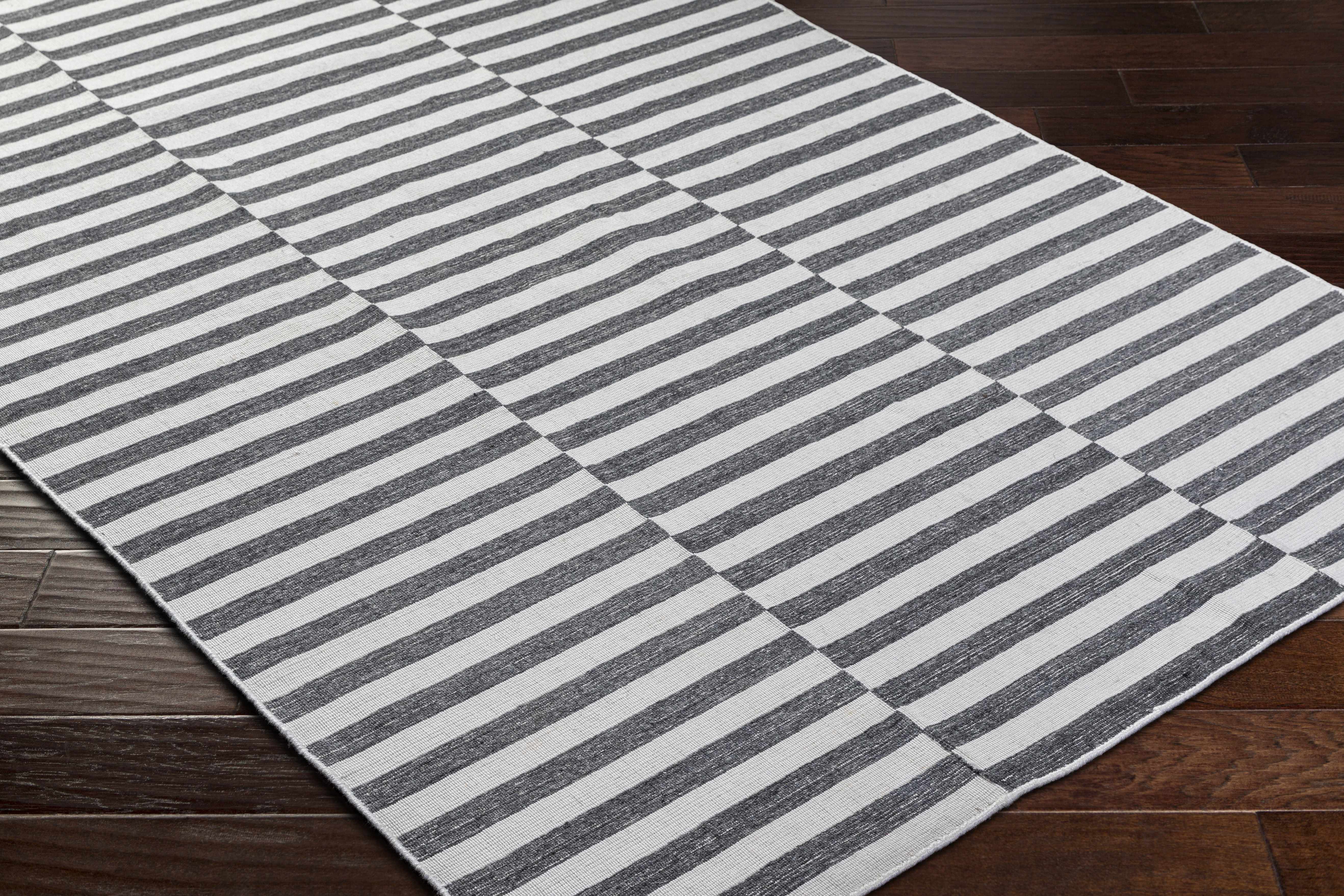 The Elm Rug - Image 2