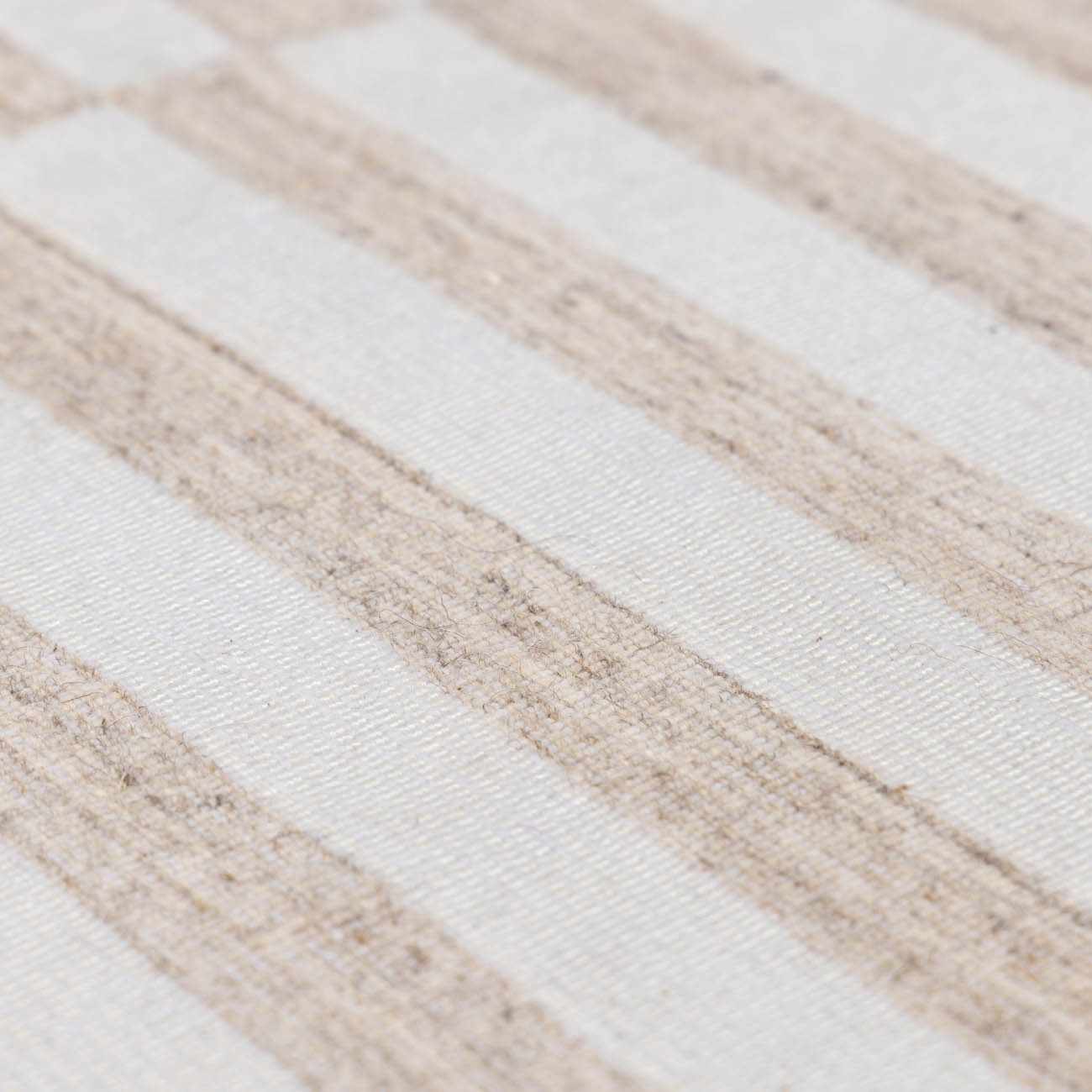 The Elm Rug - Image 13