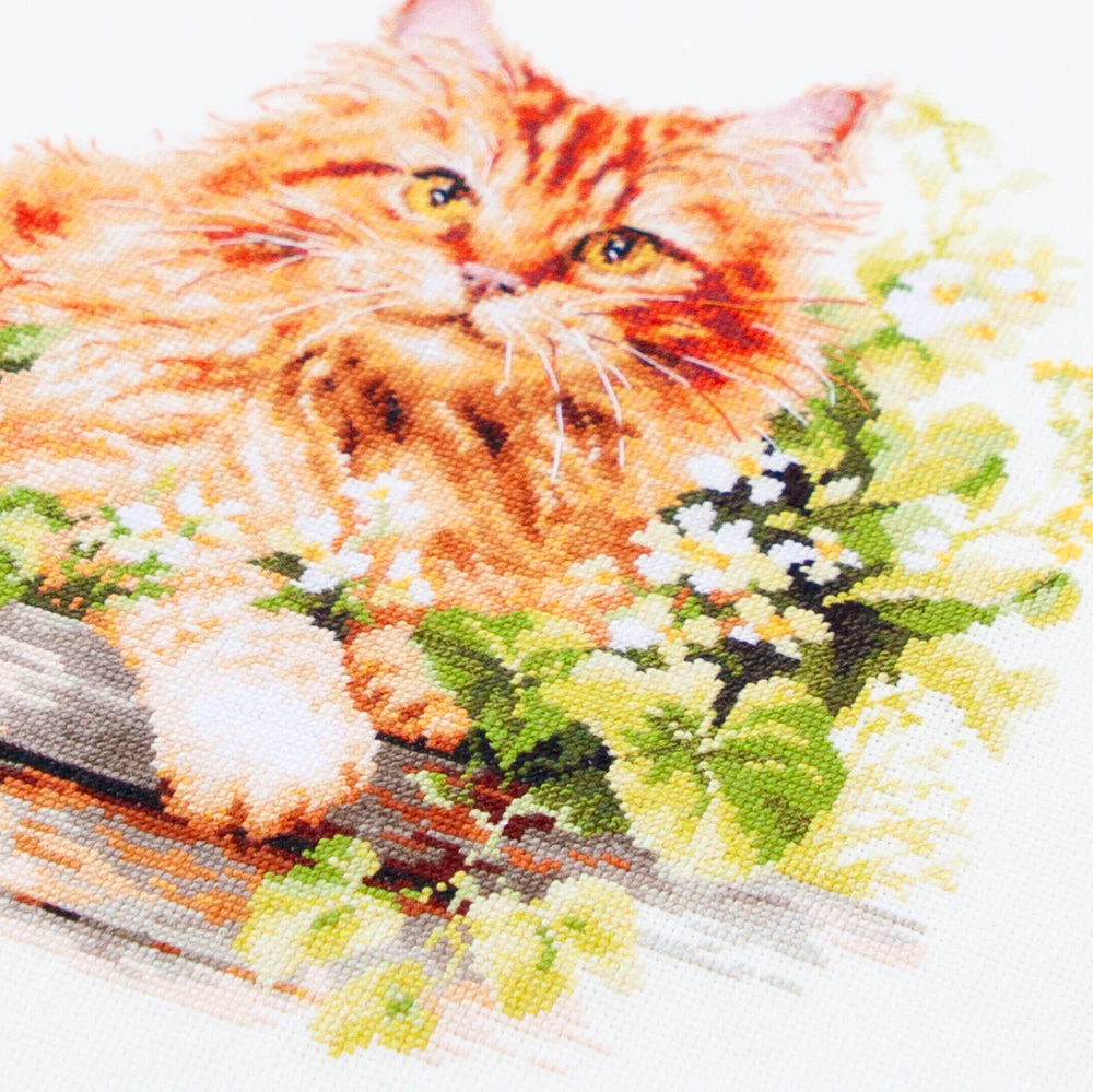 The Ginger Cat 70-22 Counted Cross-Stitch Kit - Image 4